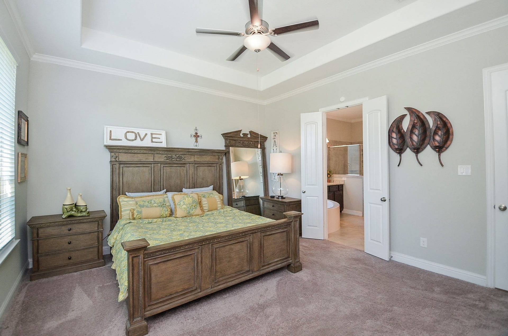 1707 Tonkawa Trail, Katy, TX 77493 1707 Tonkawa Trail, Katy, TX 77493