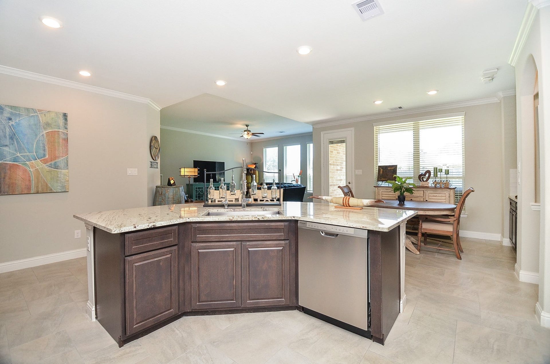 1707 Tonkawa Trail, Katy, TX 77493 1707 Tonkawa Trail, Katy, TX 77493