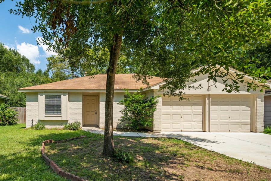 Property photo for 72 Oldstream Court, The Woodlands, TX