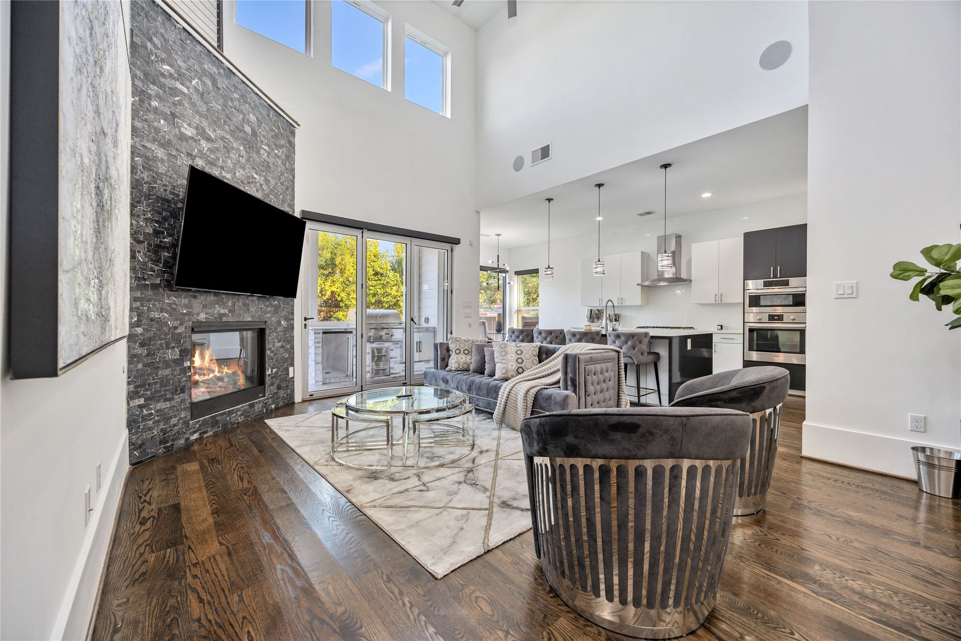 2310 Althea Drive, Houston, TX 77018 2310 Althea Drive, Houston, TX 77018