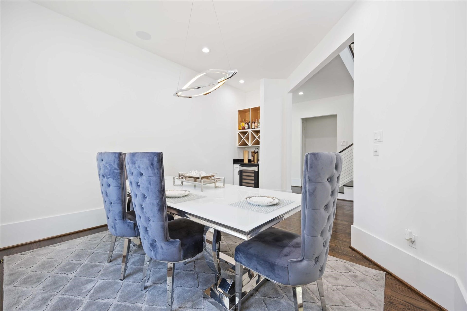 2310 Althea Drive, Houston, TX 77018 2310 Althea Drive, Houston, TX 77018