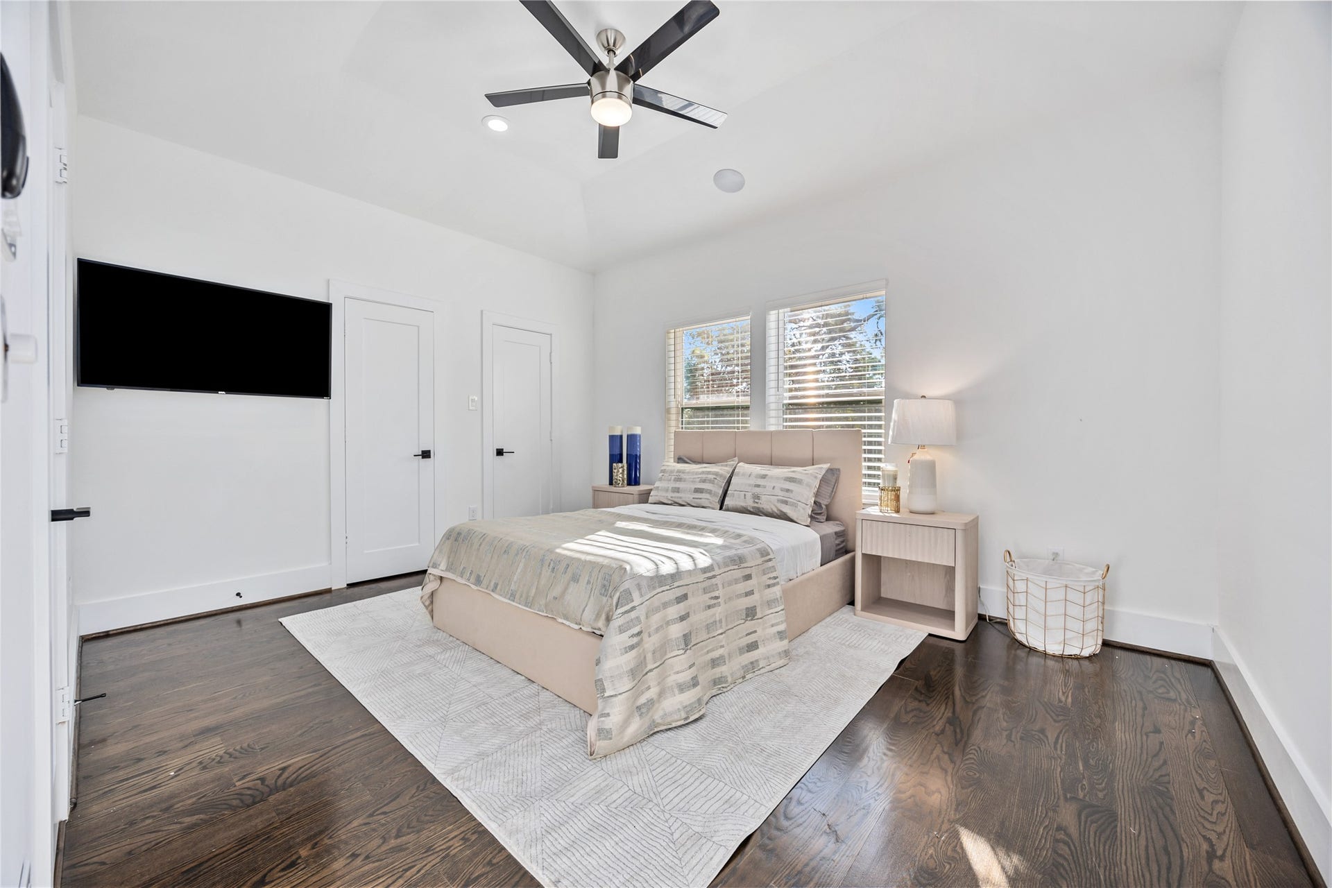2310 Althea Drive, Houston, TX 77018 2310 Althea Drive, Houston, TX 77018