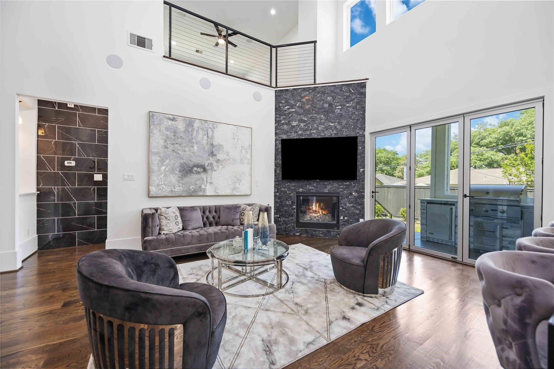 2310 Althea Drive, Houston, TX 77018 2310 Althea Drive, Houston, TX 77018