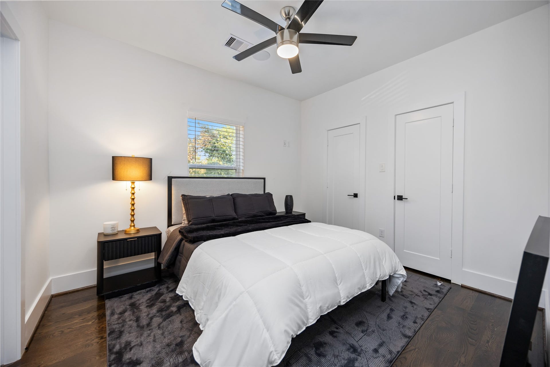 2310 Althea Drive, Houston, TX 77018 2310 Althea Drive, Houston, TX 77018