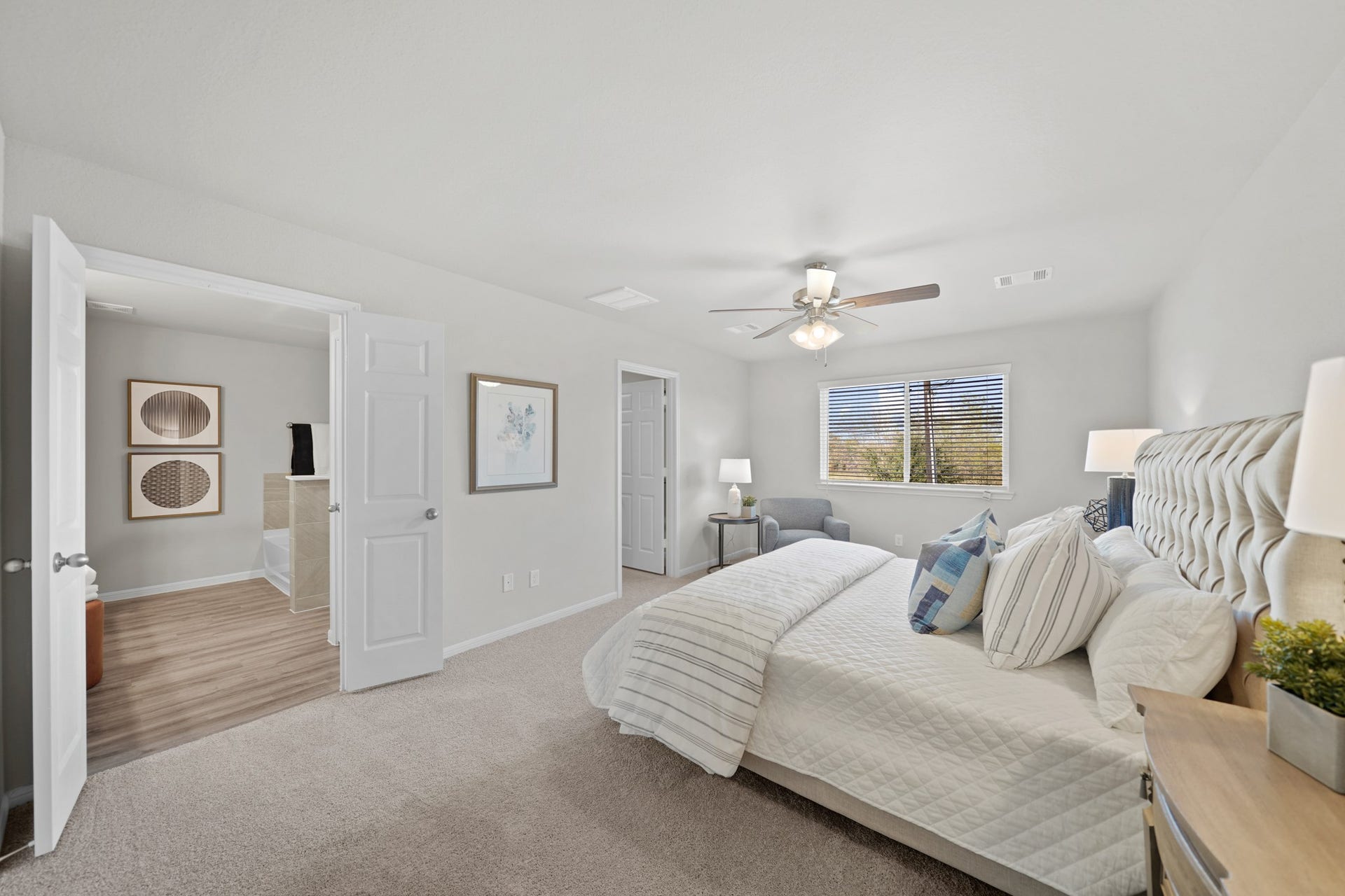 5033 Lady Morgan Drive, Houston, TX 77048 5033 Lady Morgan Drive, Houston, TX 77048