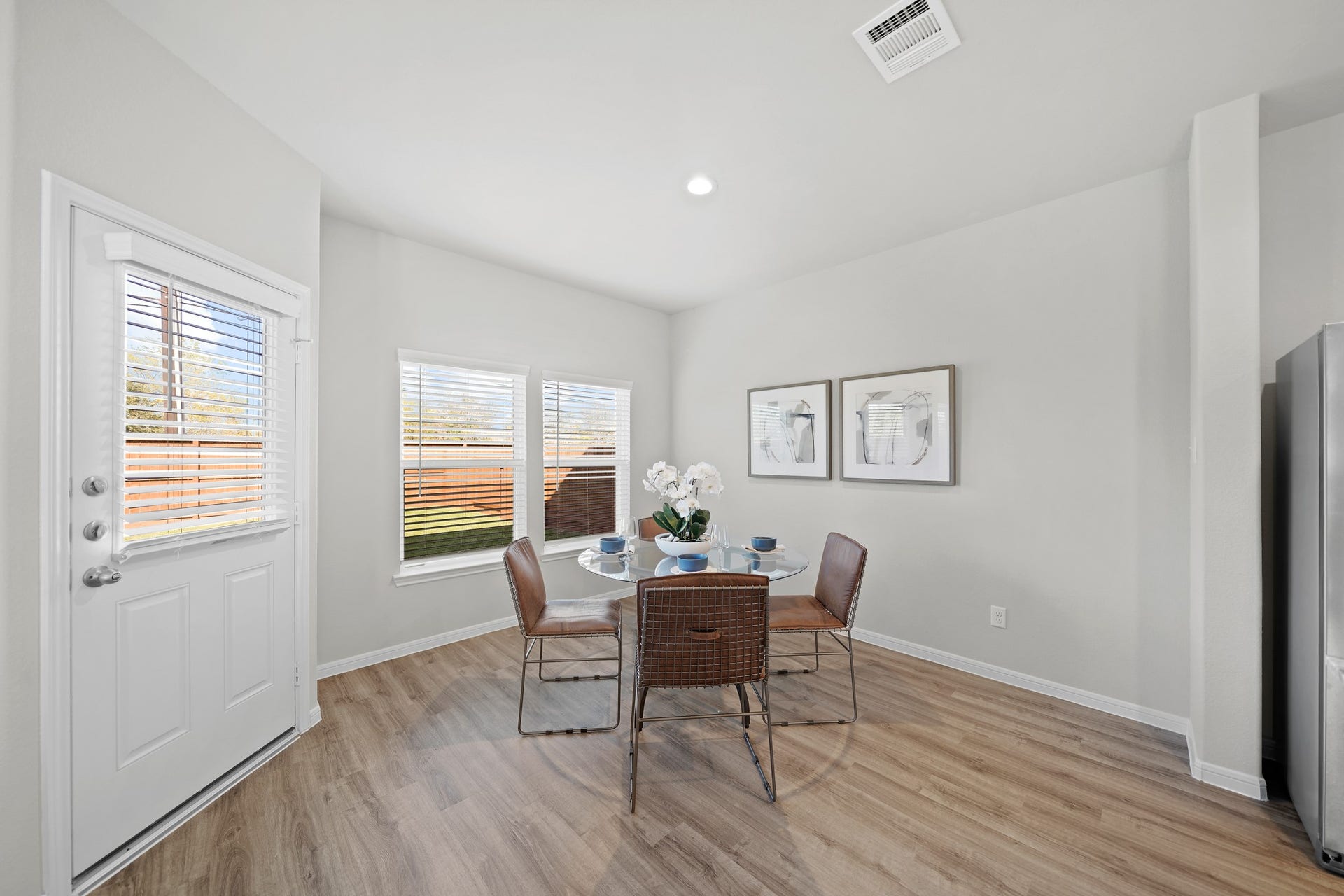 5033 Lady Morgan Drive, Houston, TX 77048 5033 Lady Morgan Drive, Houston, TX 77048