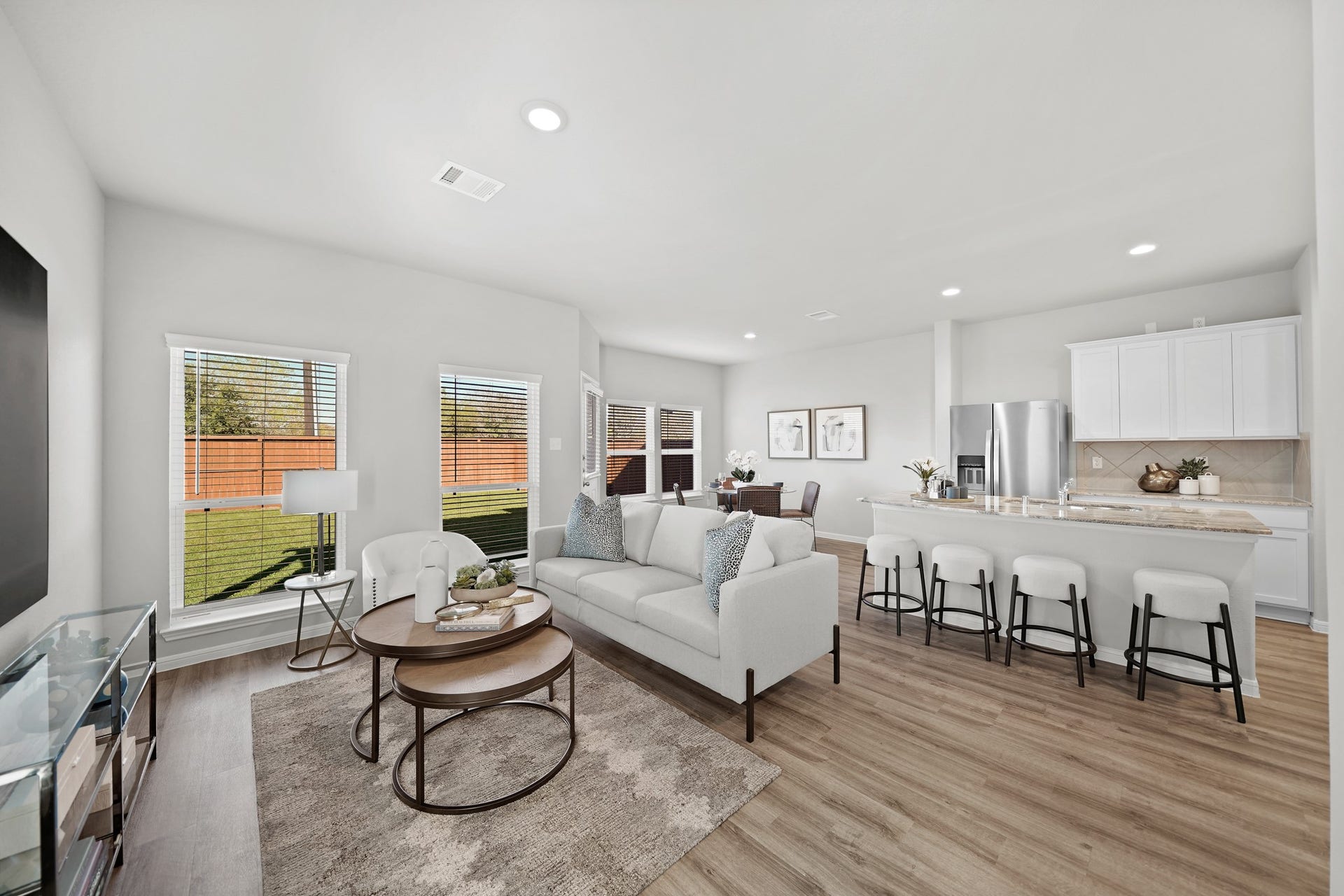 5033 Lady Morgan Drive, Houston, TX 77048 5033 Lady Morgan Drive, Houston, TX 77048