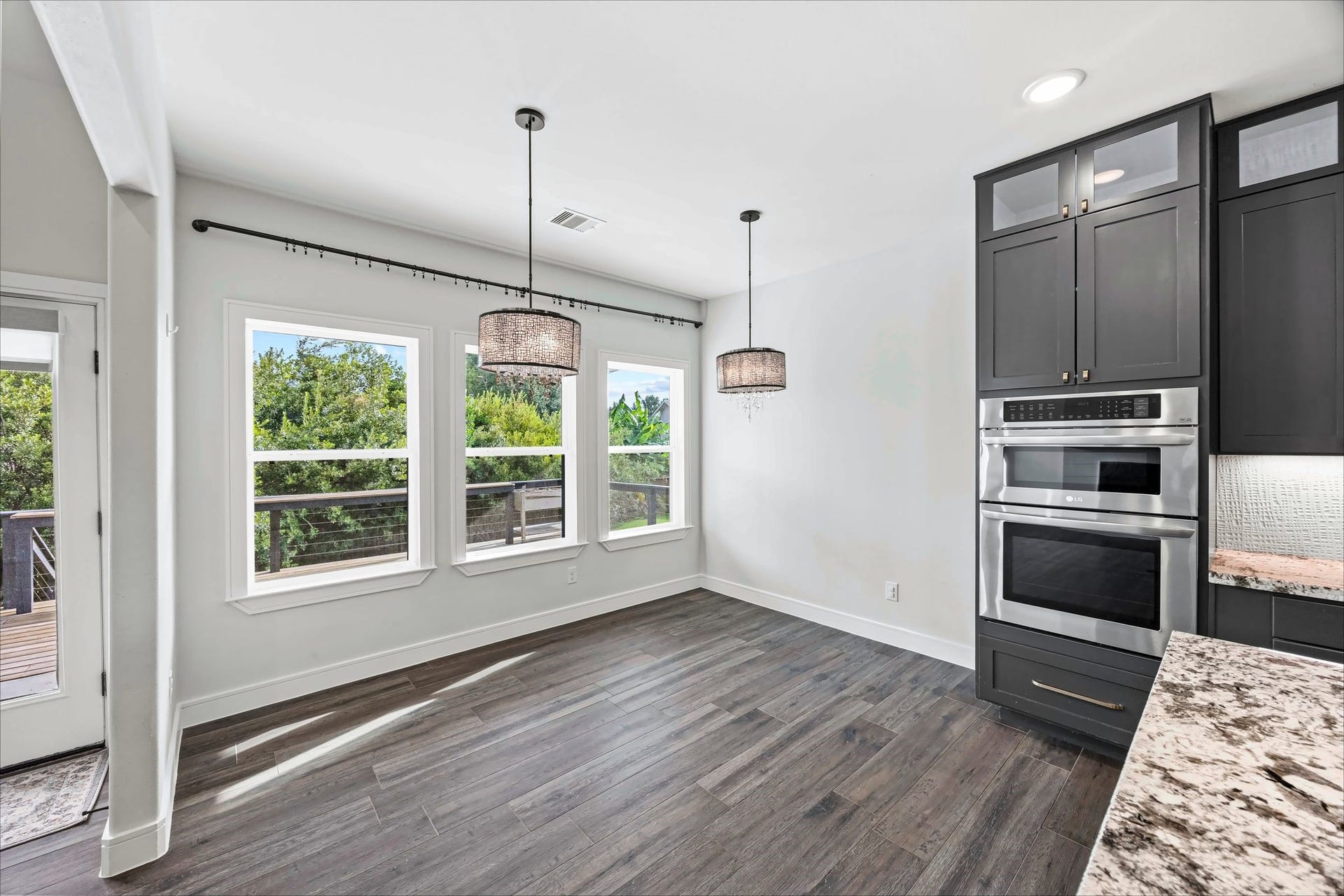 87 Dawns Edge Drive, Montgomery, TX 77356 87 Dawns Edge Drive, Montgomery, TX 77356