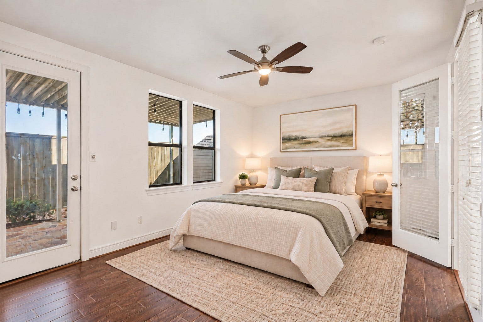 1102 Sherwood Run, Houston, TX 77043