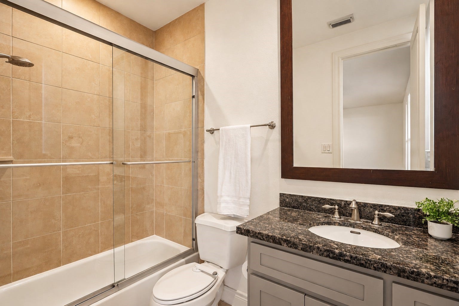 1102 Sherwood Run, Houston, TX 77043