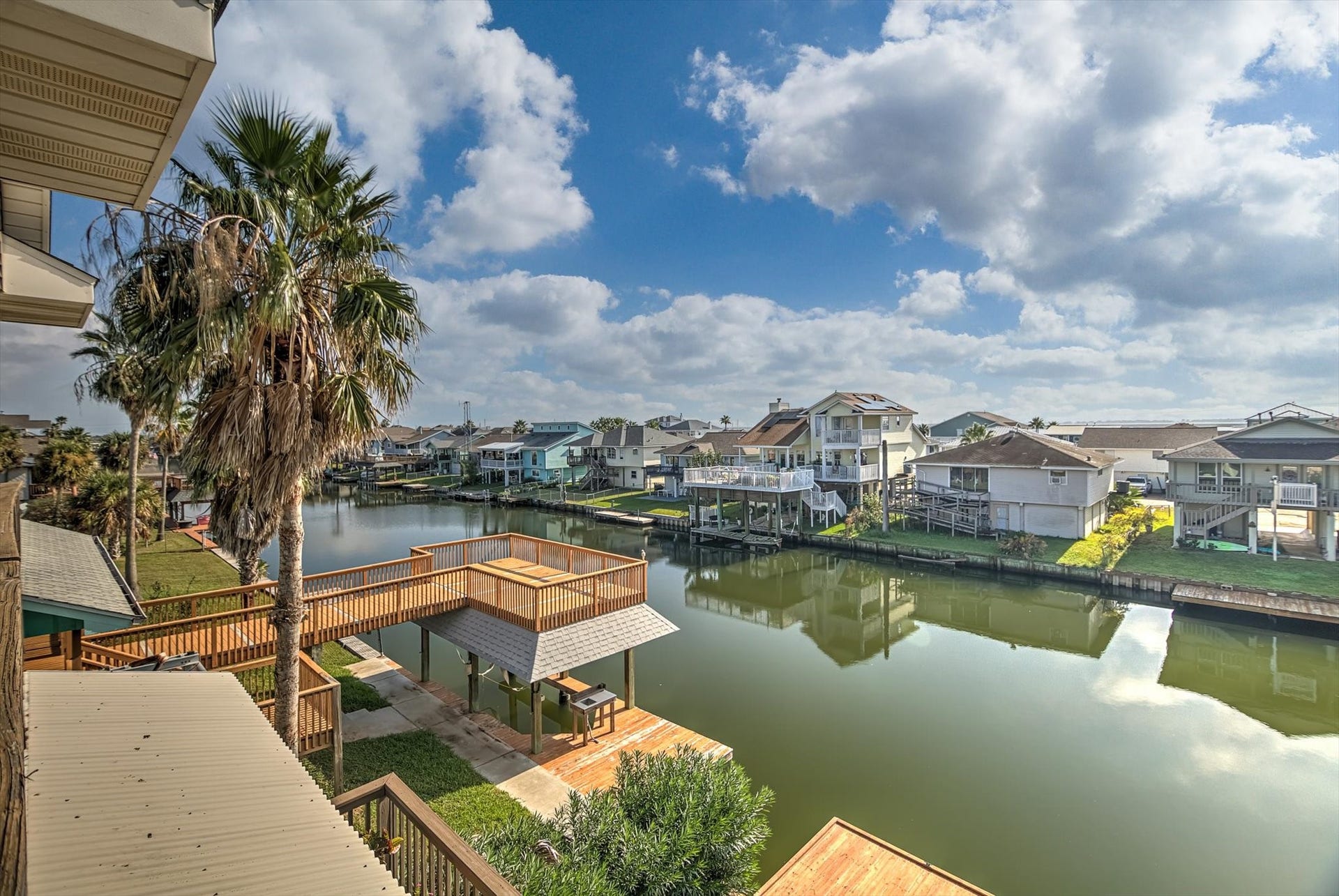 1095 Redfish Street, Bayou Vista, TX 77563 1095 Redfish Street, Bayou Vista, TX 77563