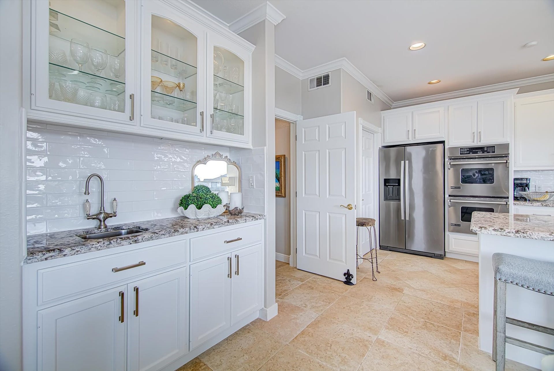 1095 Redfish Street, Bayou Vista, TX 77563 1095 Redfish Street, Bayou Vista, TX 77563