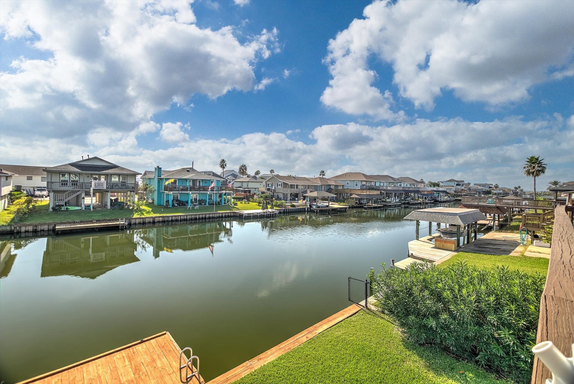 1095 Redfish Street, Bayou Vista, TX 77563 1095 Redfish Street, Bayou Vista, TX 77563