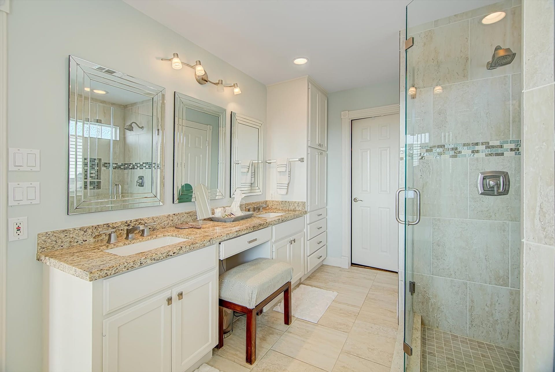 1095 Redfish Street, Bayou Vista, TX 77563 1095 Redfish Street, Bayou Vista, TX 77563