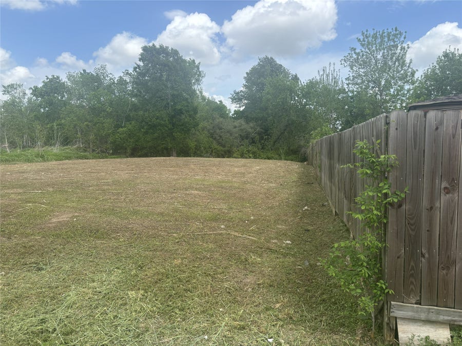 Property photo for 0 Illinois Street, Fresno, TX