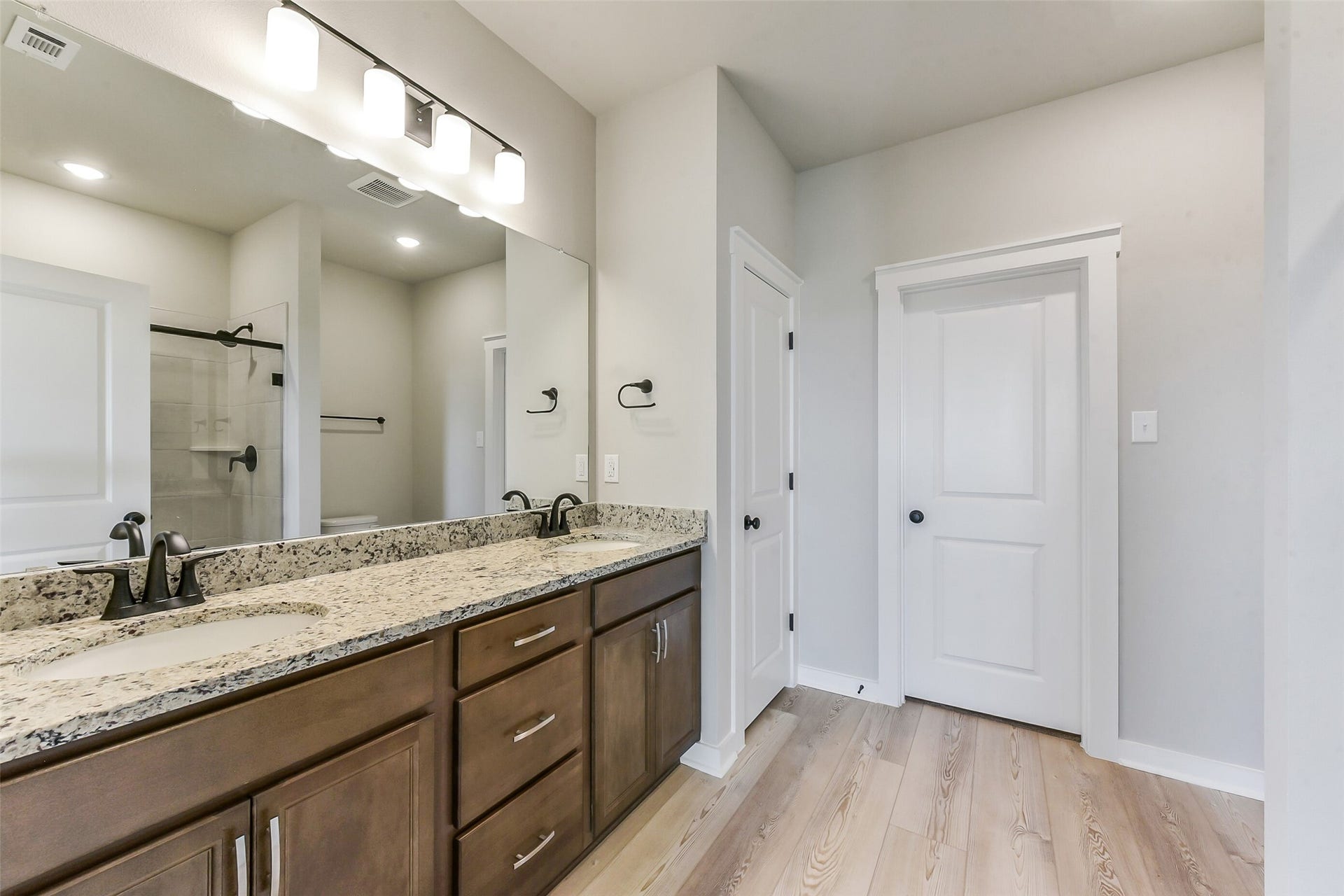 822 Countryside Glade Lane, Rosharon, TX 77583 822 Countryside Glade Lane, Rosharon, TX 77583