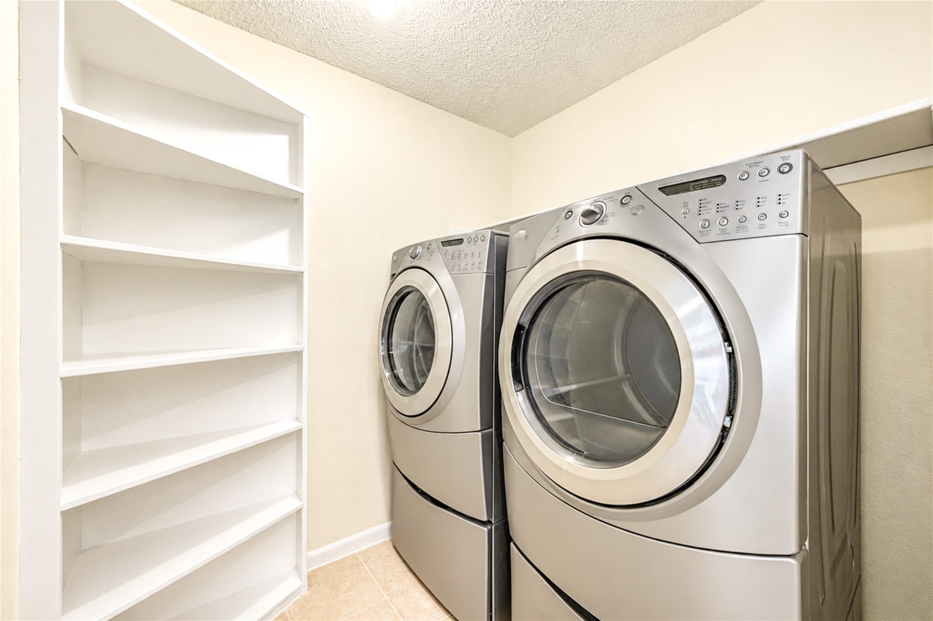 9265 Westwood Village Drive, #49, Houston, TX 77036 Washer and dryer are included in the lease