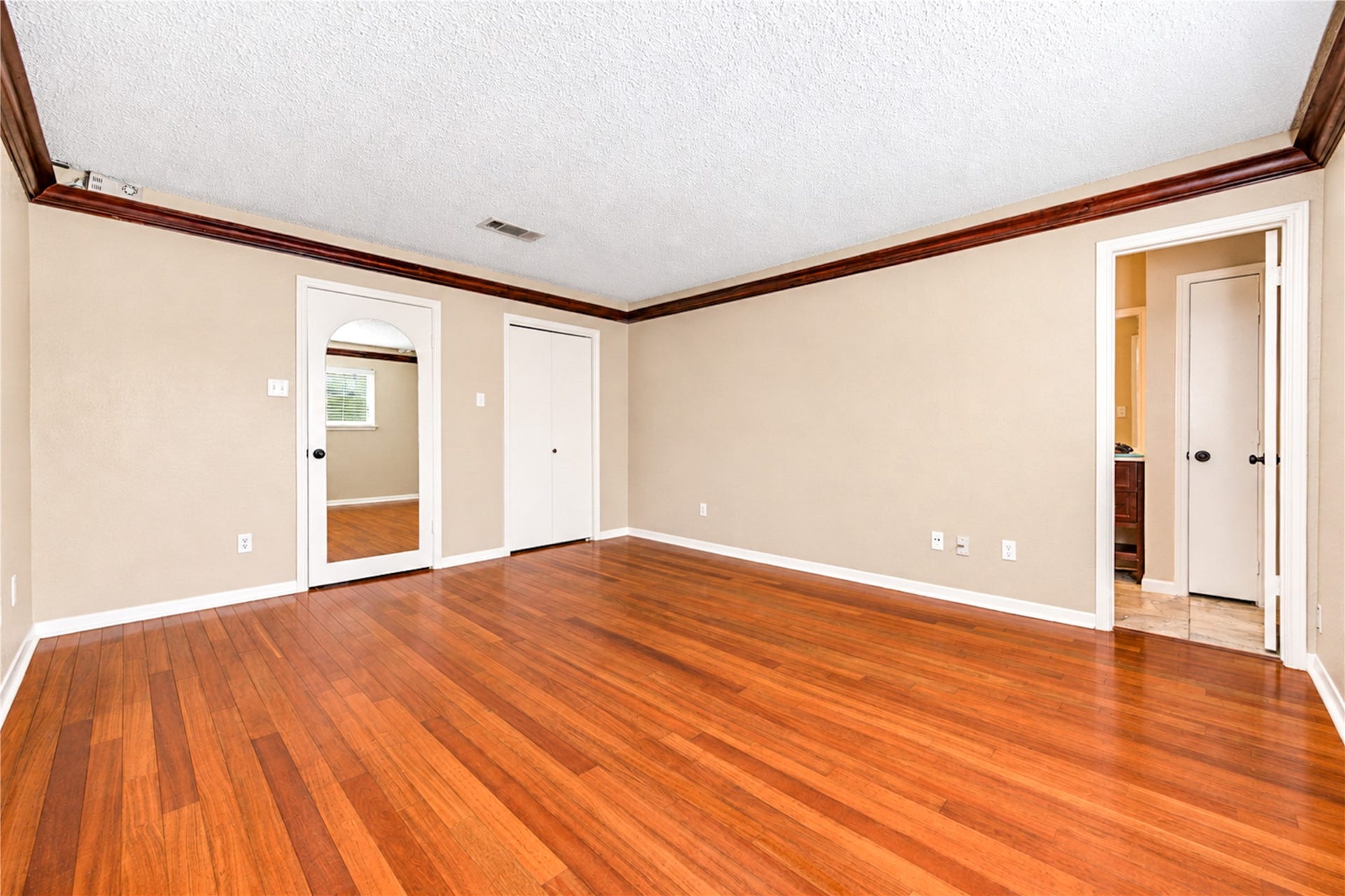 9265 Westwood Village Drive, #49, Houston, TX 77036 Second bedroom