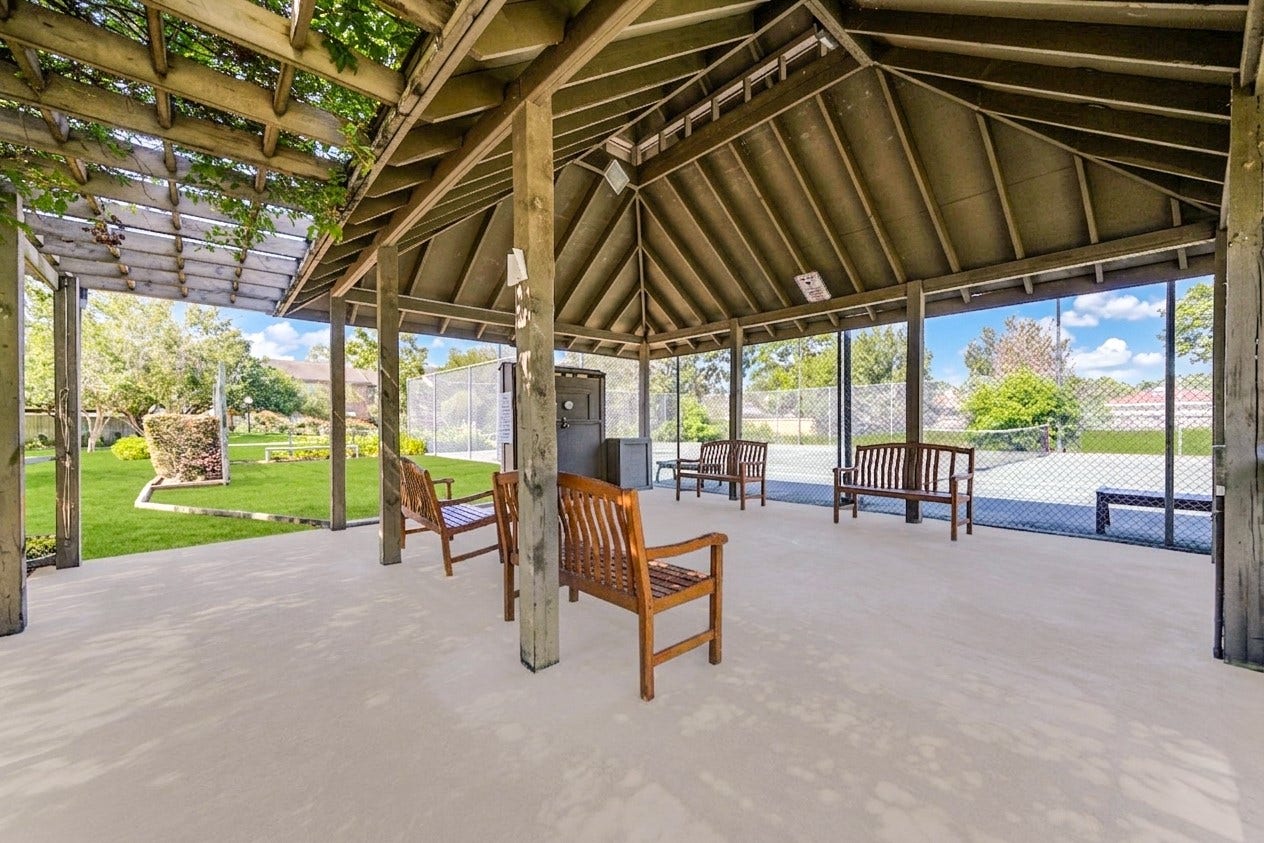 9265 Westwood Village Drive, #49, Houston, TX 77036 Shaded area at Tennis Courts