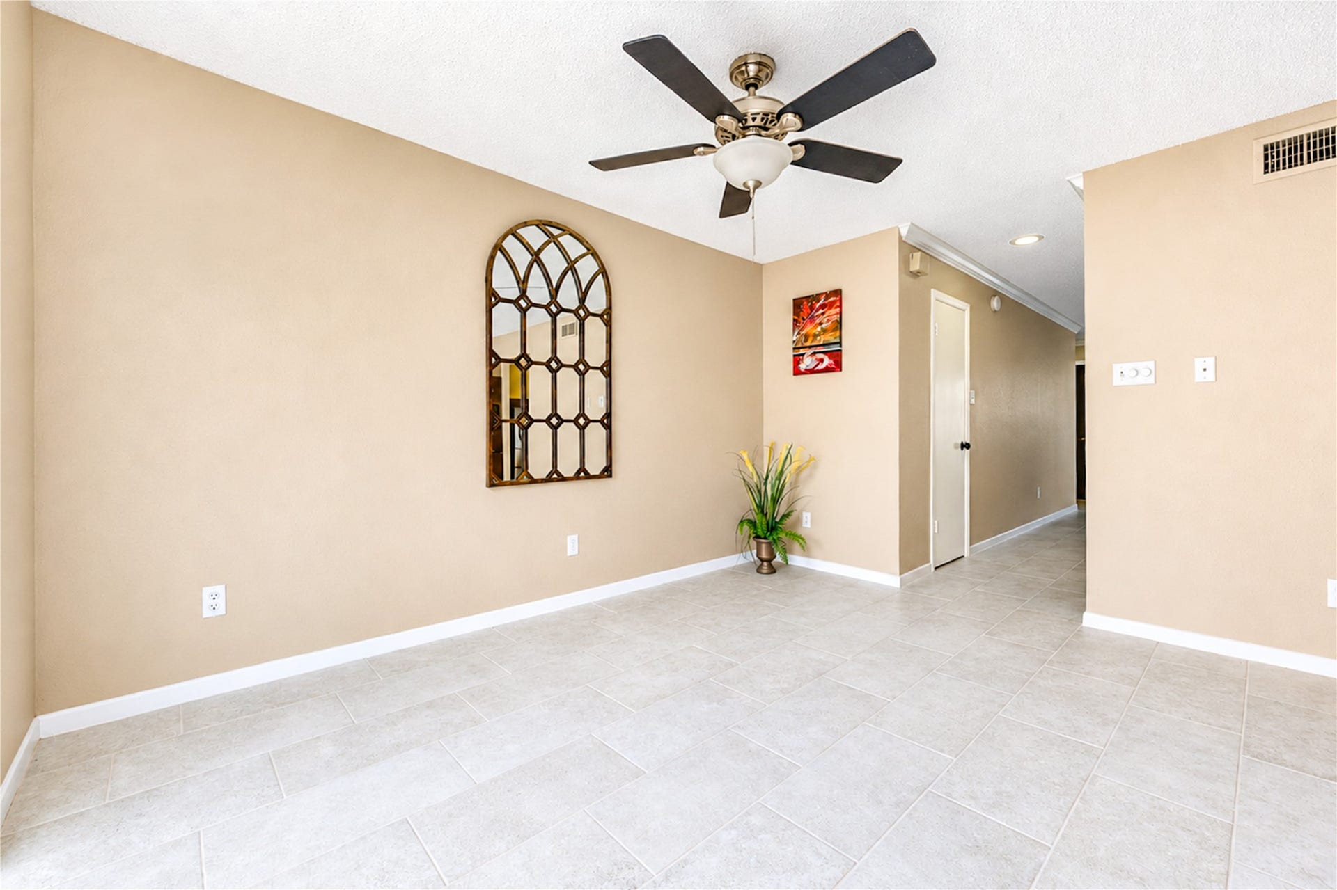 9265 Westwood Village Drive, #49, Houston, TX 77036 Plenty of space to make your own