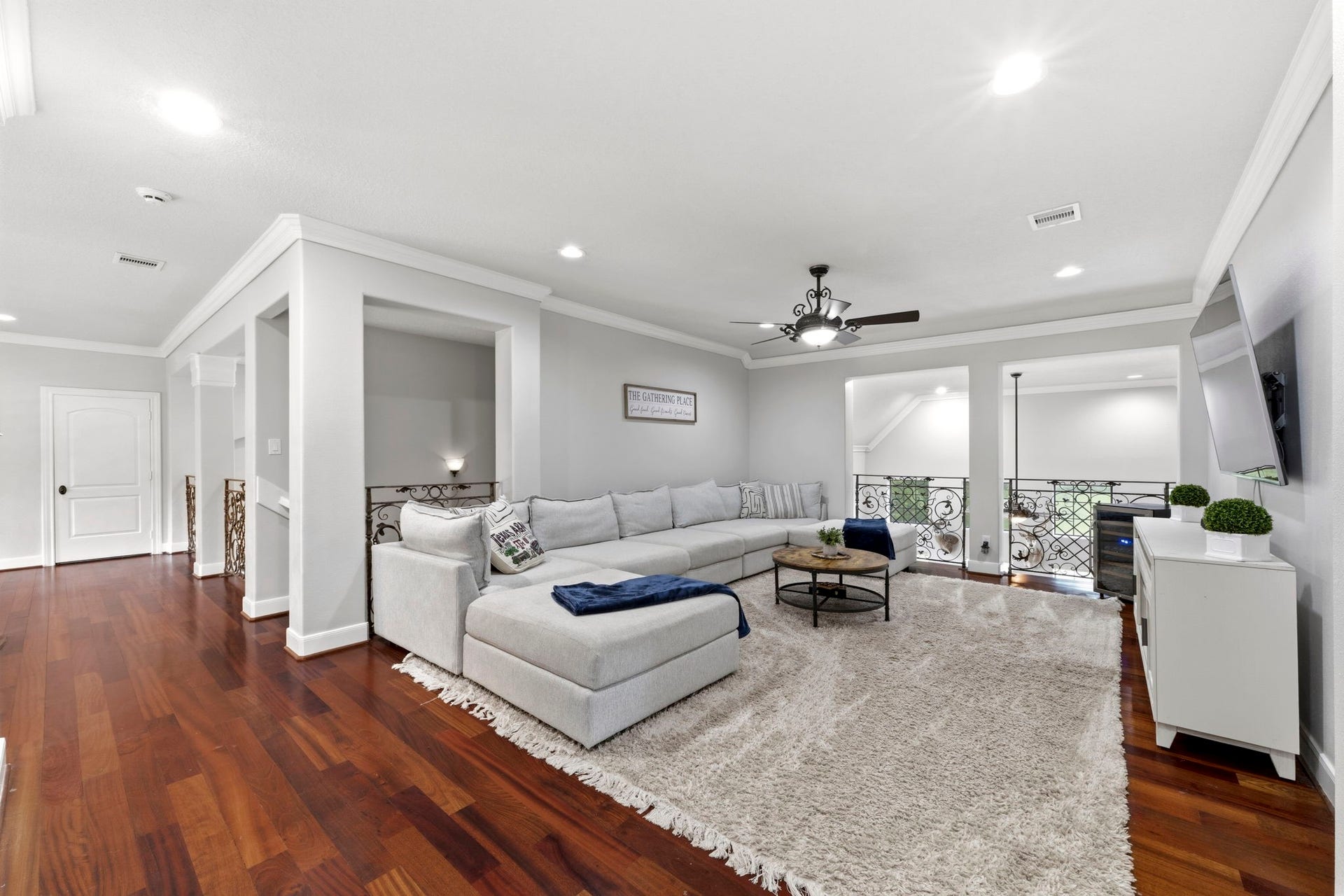 4903 Westerdale Drive, Fulshear, TX 77441 At an impressive 21' 15', the upstairs game room offers endless flexibility as a media room, playroom, or second family room.