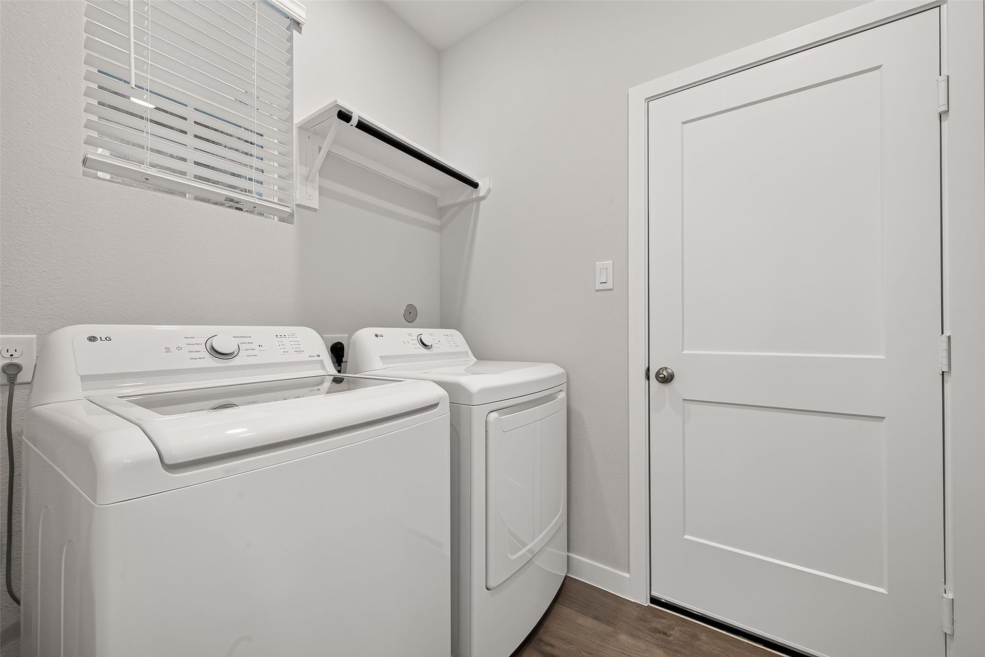 4042 Bay Court, Brookshire, TX 77423