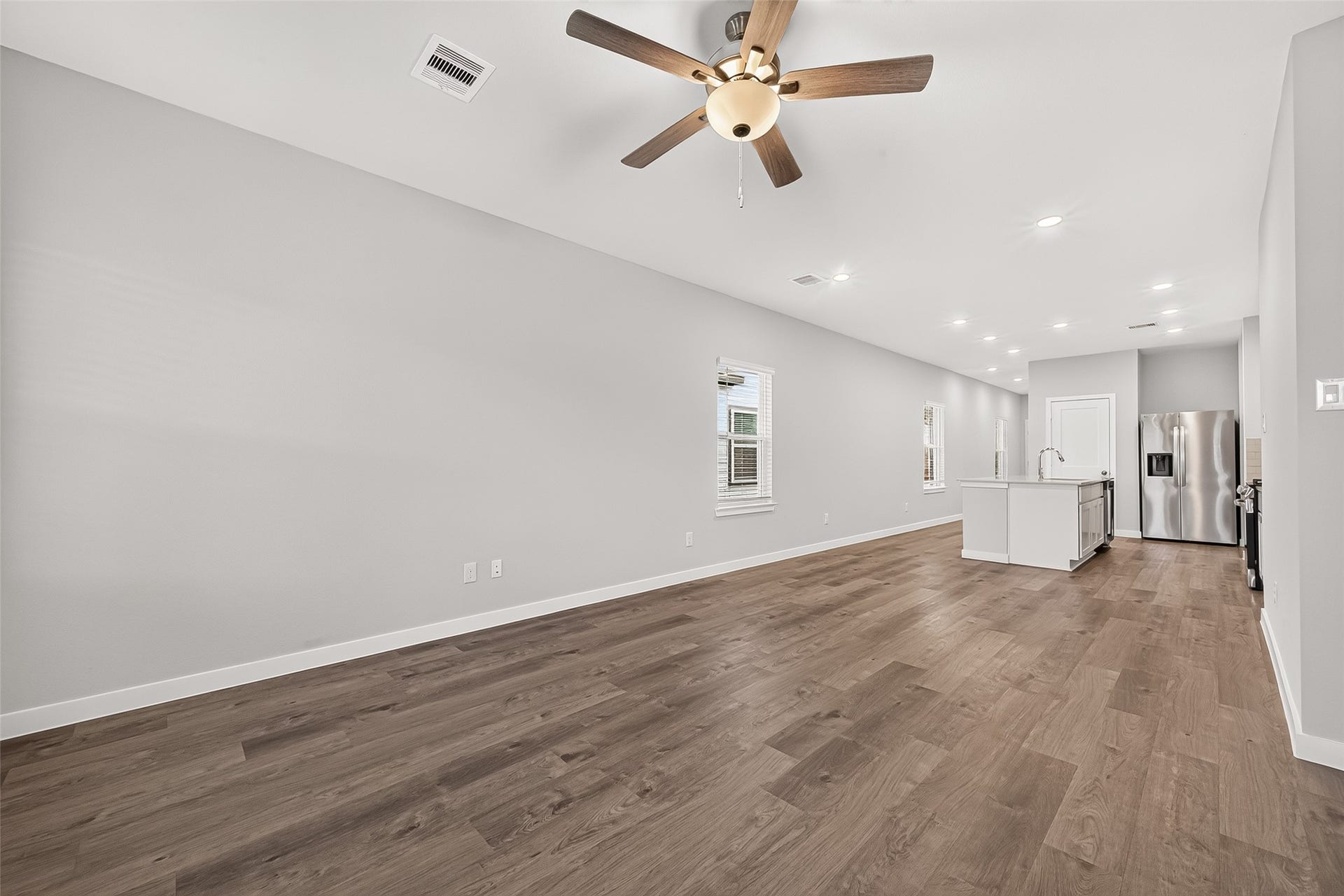 4042 Bay Court, Brookshire, TX 77423