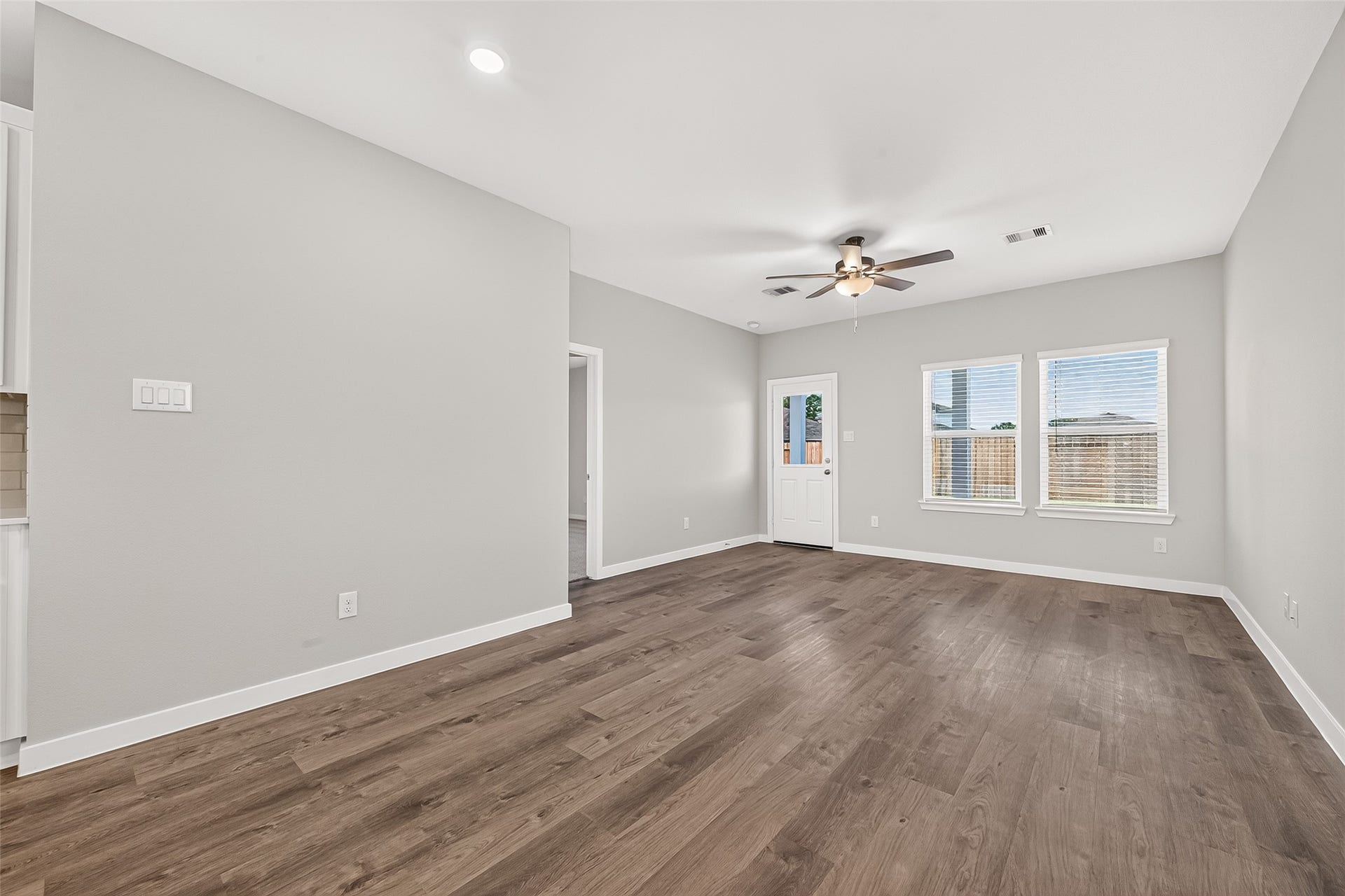 4042 Bay Court, Brookshire, TX 77423