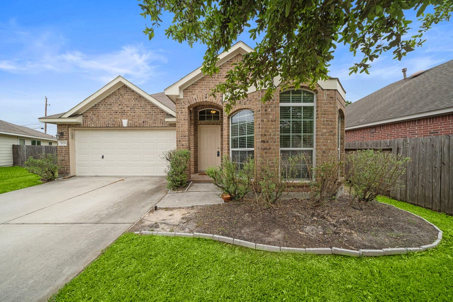 Property photo for 26218 Lillian Springs, Spring, TX