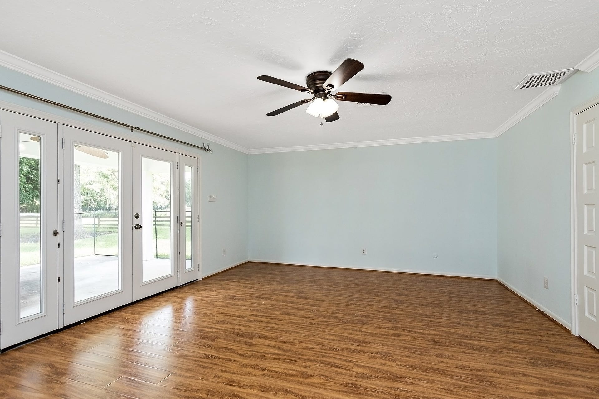5511 Greentree Drive Drive, Sugar Land, TX 77479 5511 Greentree Drive Drive, Sugar Land, TX 77479