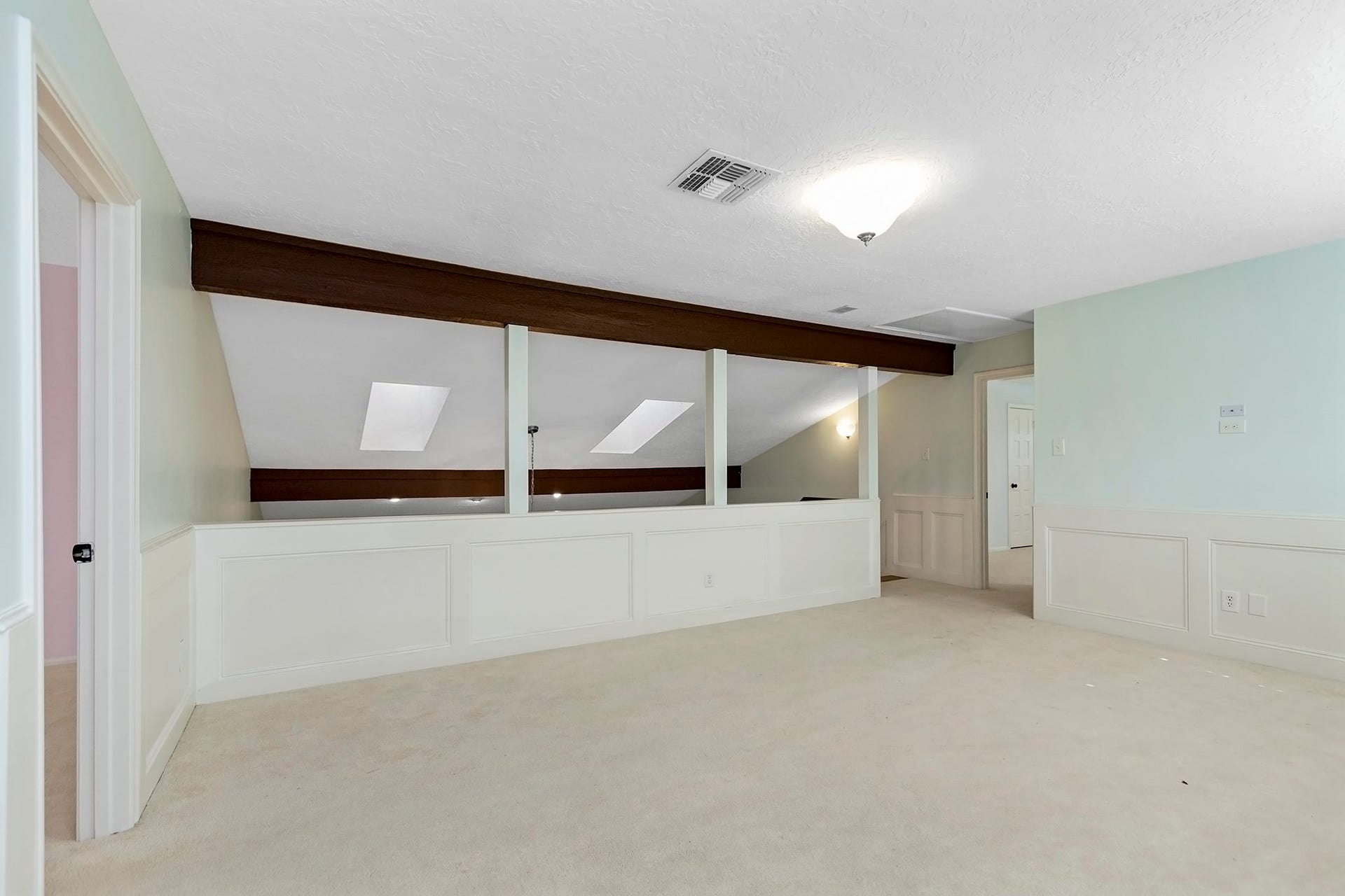 5511 Greentree Drive Drive, Sugar Land, TX 77479 5511 Greentree Drive Drive, Sugar Land, TX 77479