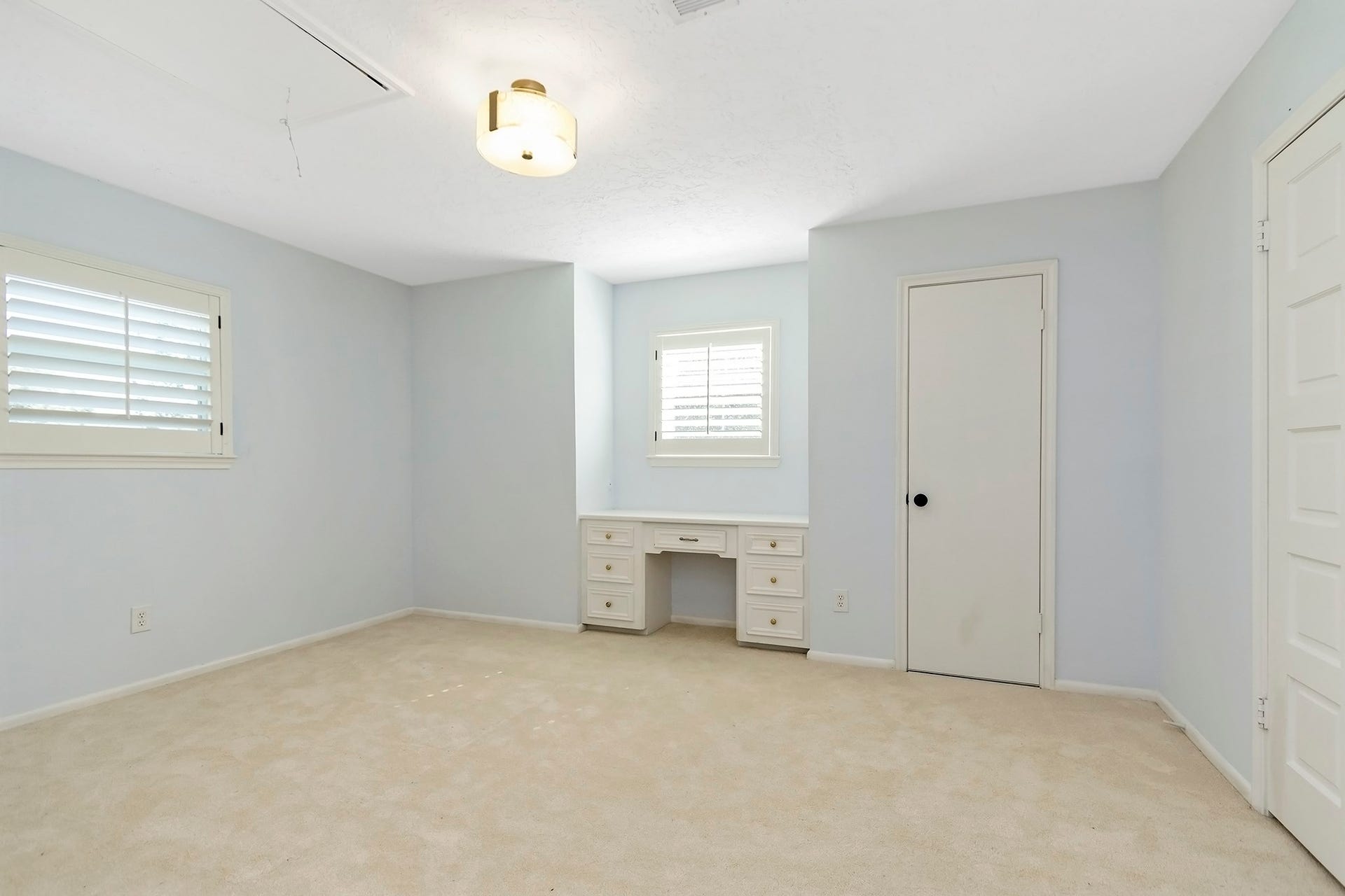 5511 Greentree Drive Drive, Sugar Land, TX 77479 5511 Greentree Drive Drive, Sugar Land, TX 77479