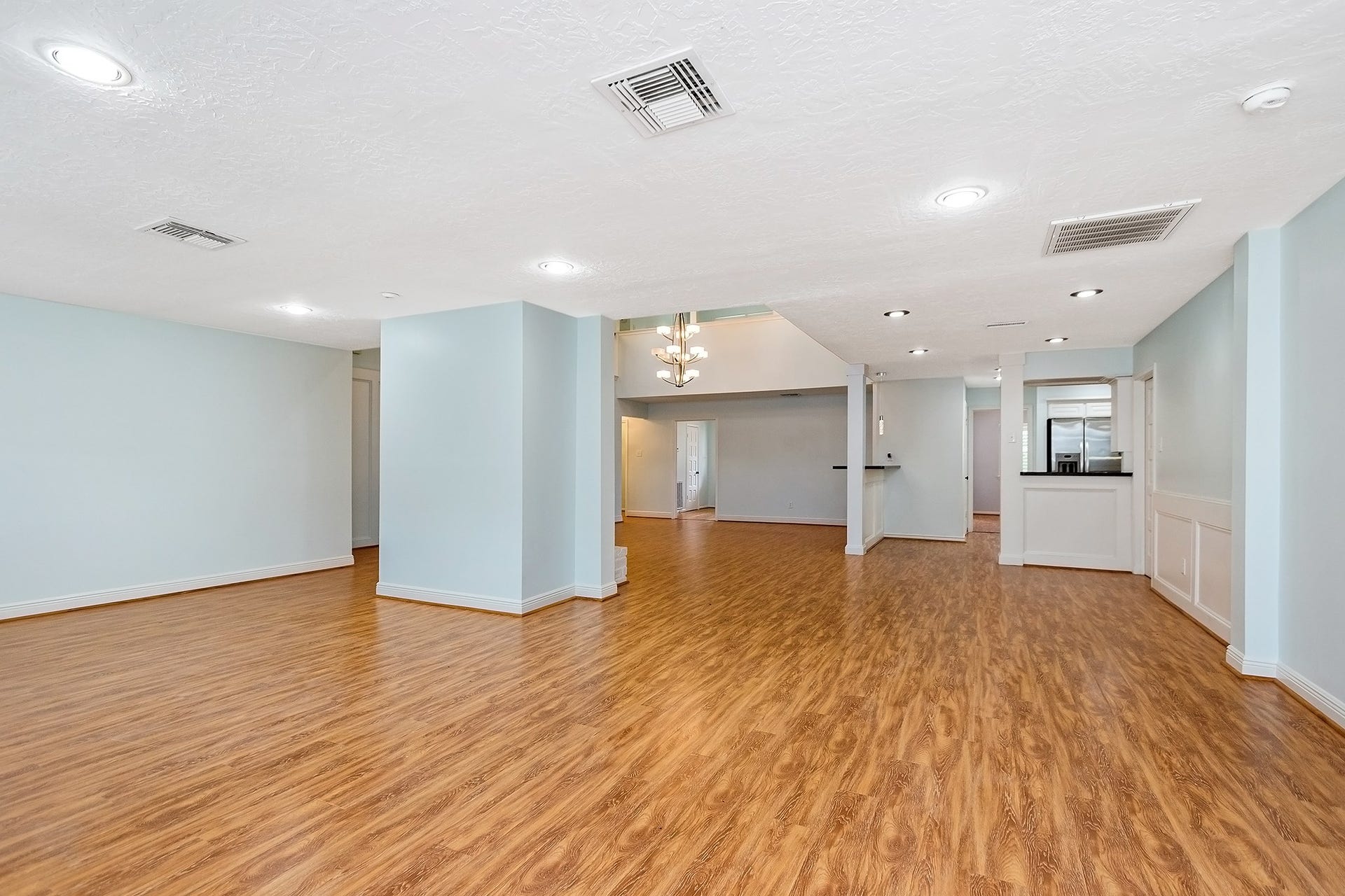 5511 Greentree Drive Drive, Sugar Land, TX 77479 5511 Greentree Drive Drive, Sugar Land, TX 77479