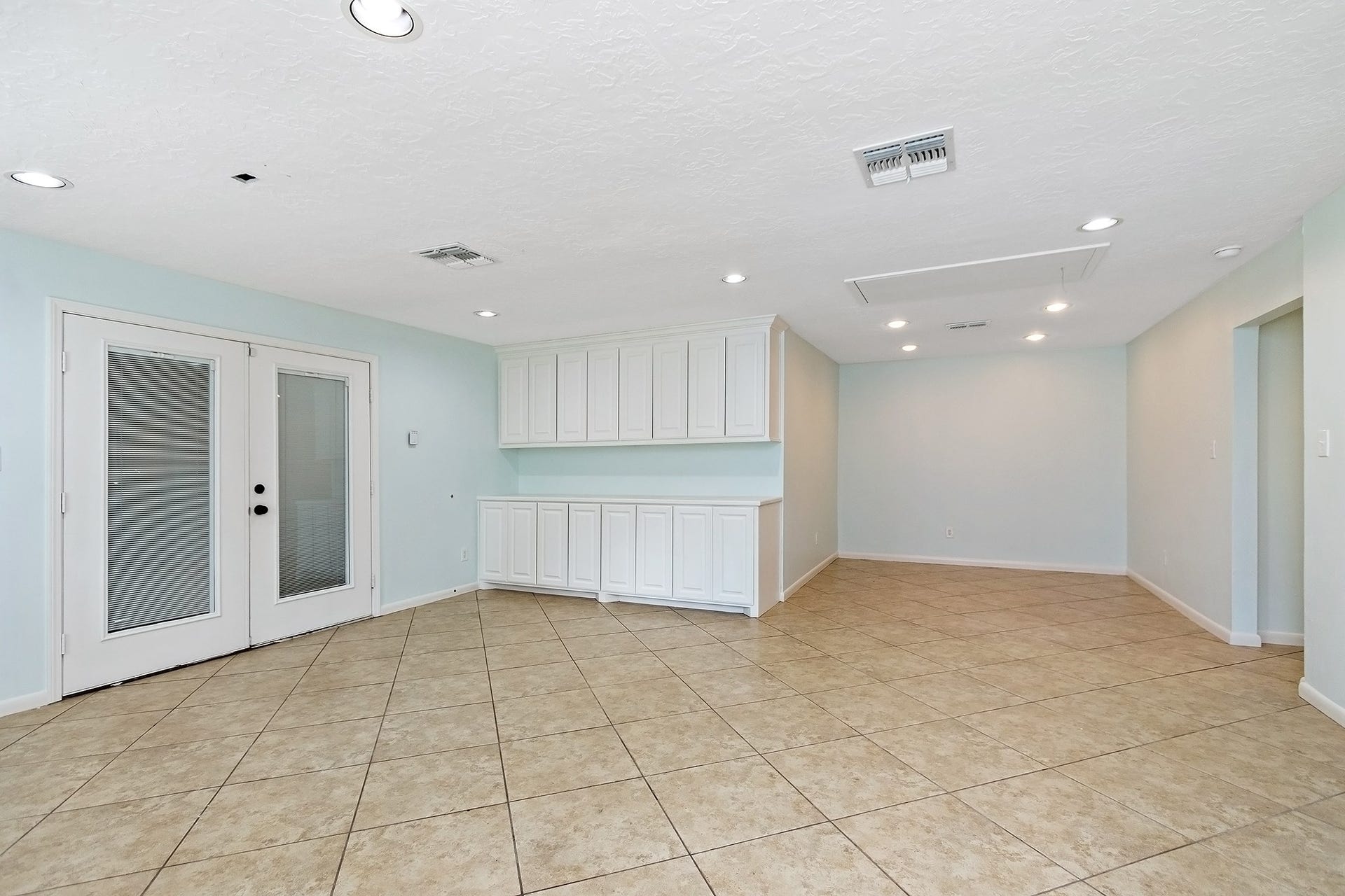 5511 Greentree Drive Drive, Sugar Land, TX 77479 5511 Greentree Drive Drive, Sugar Land, TX 77479