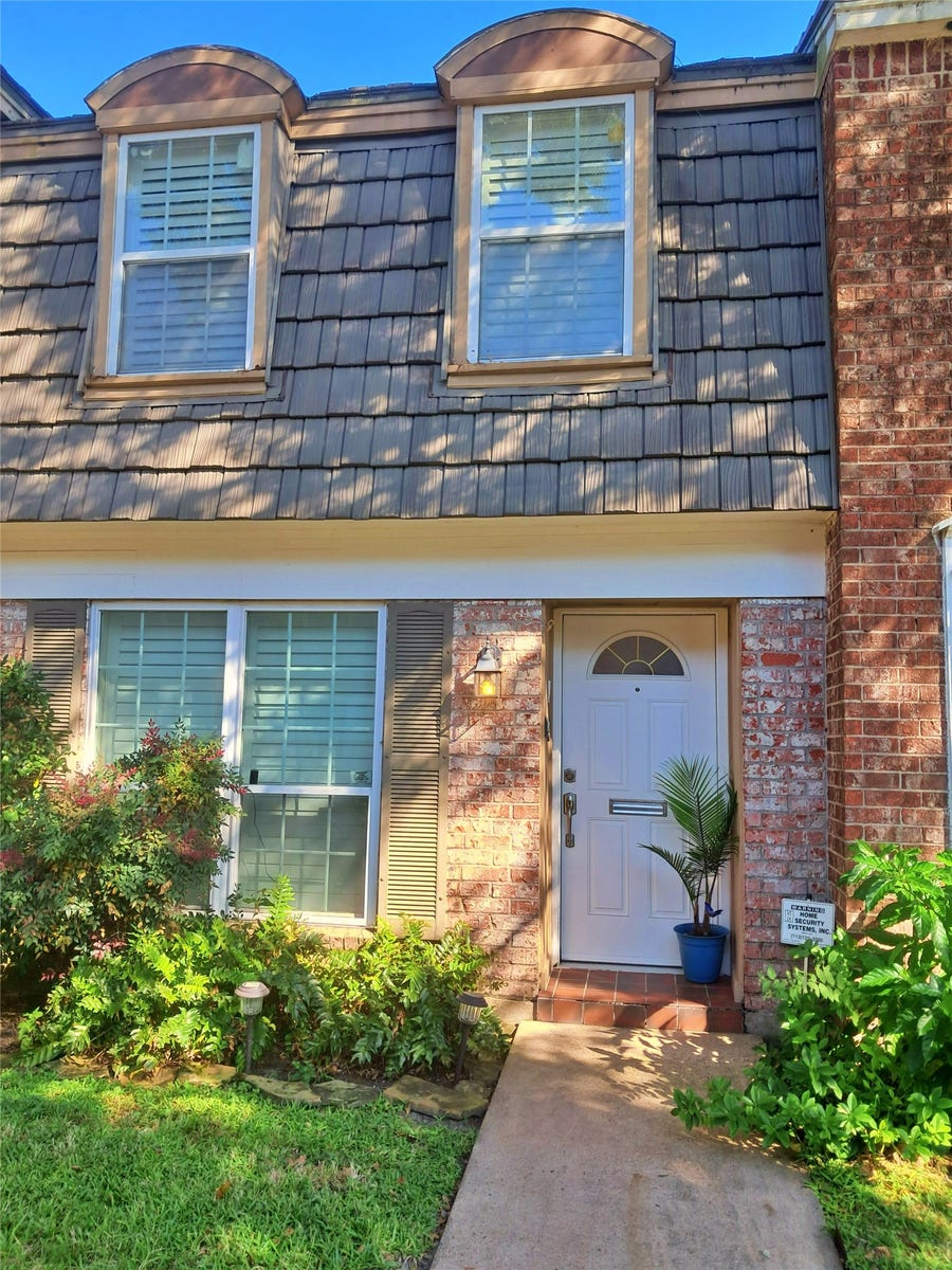 Property photo for 1419 Springrock Lane, #7, Houston, TX