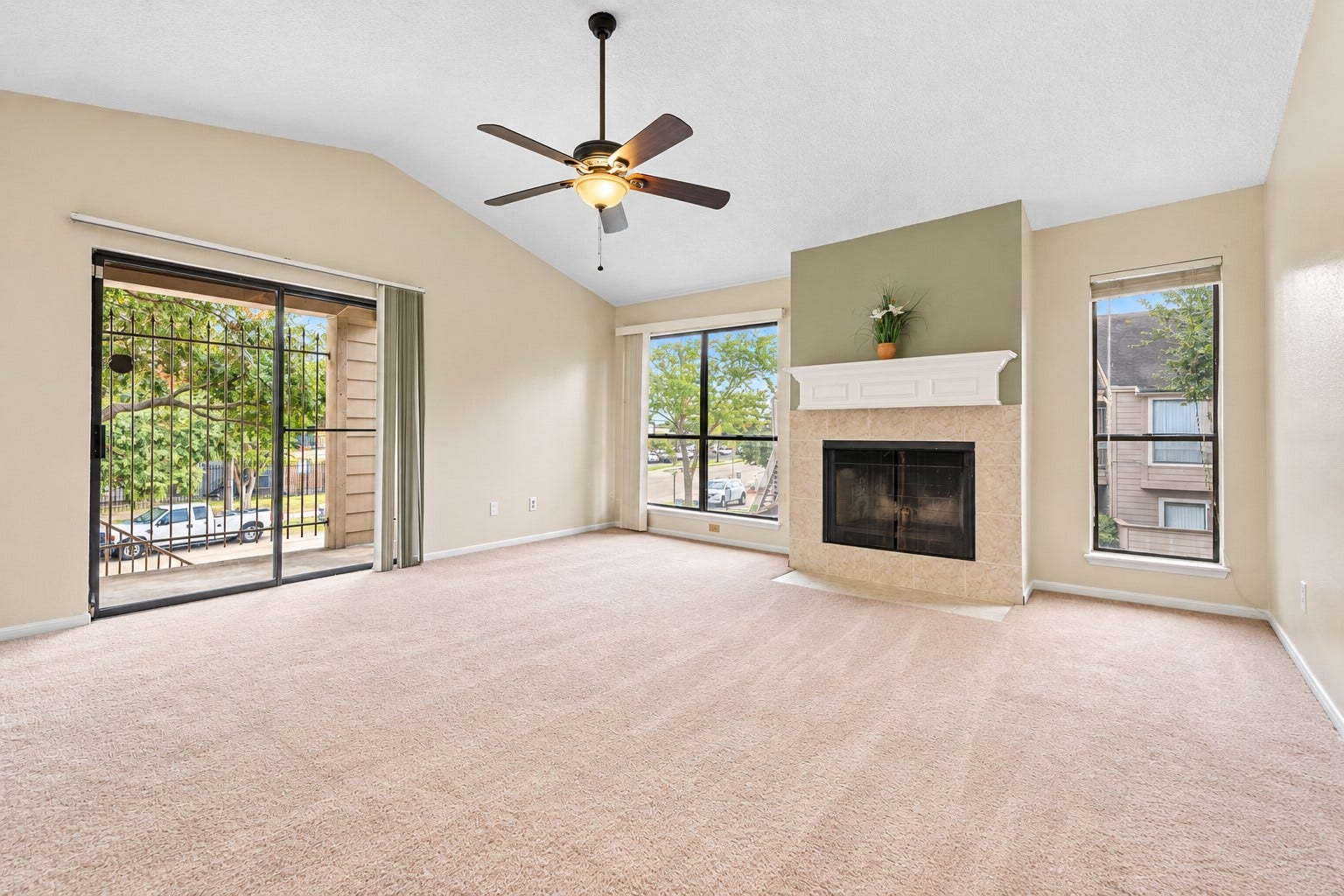 6701 Sands Point Drive, #61, Houston, TX 77074 Living room view 2.