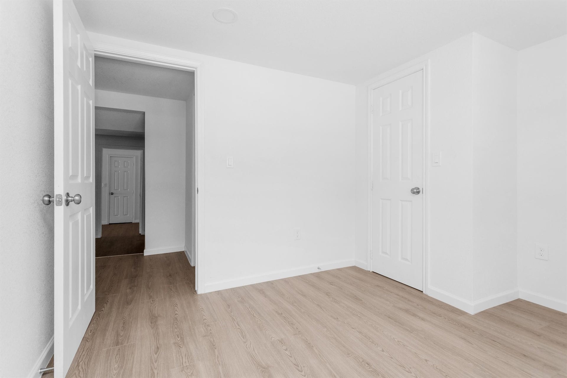 16016 Green Manor Drive, Houston, TX 77396 unit a room 1