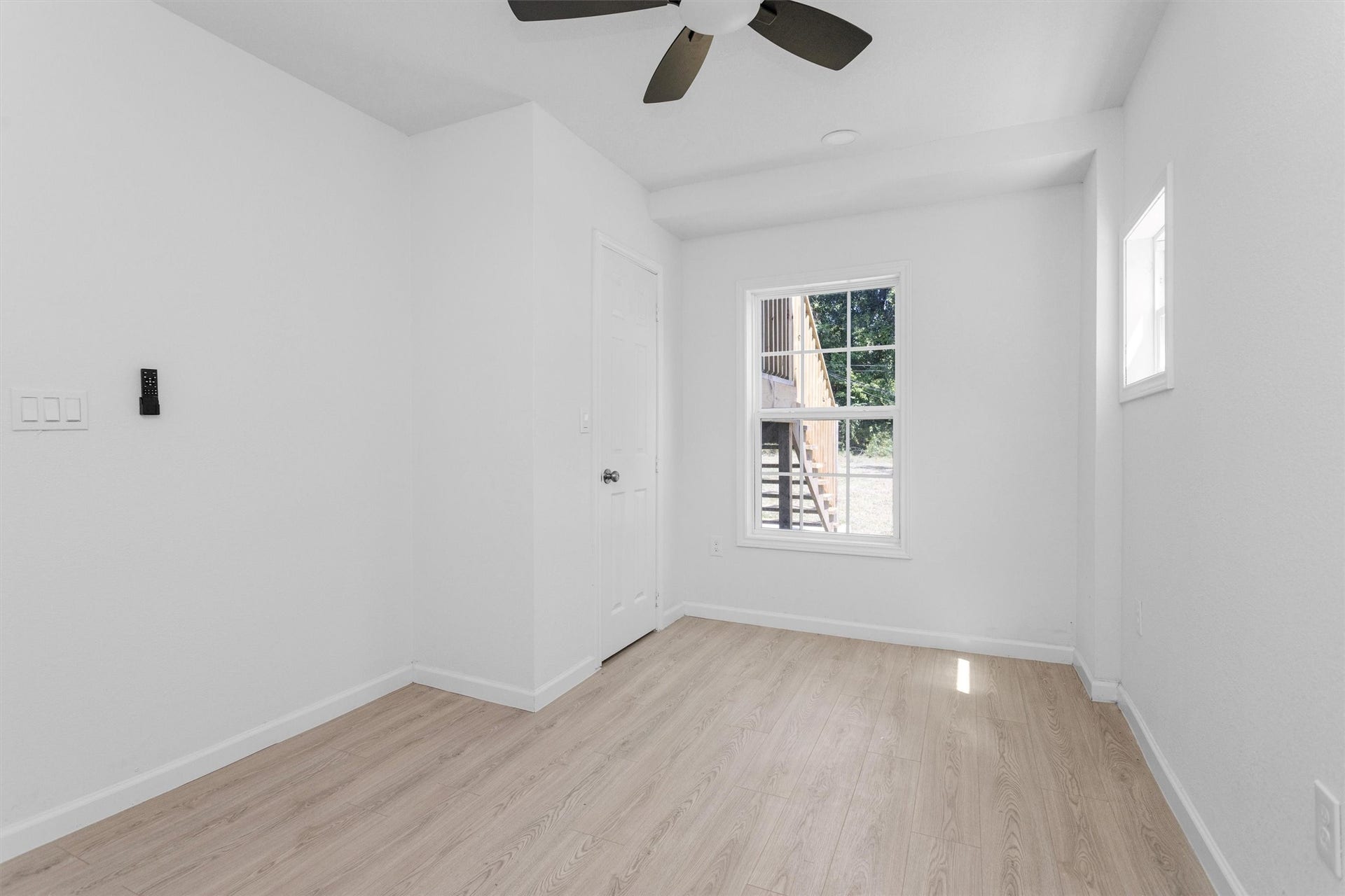 16016 Green Manor Drive, Houston, TX 77396 unit a room 2