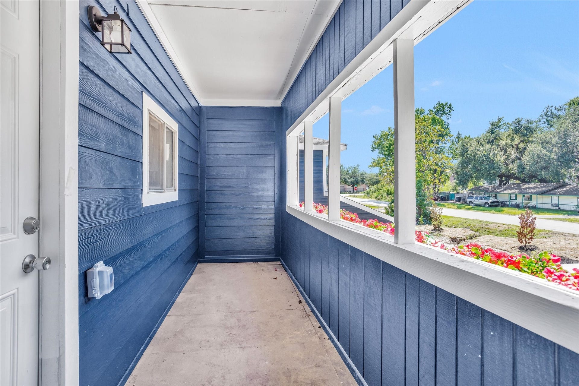 16016 Green Manor Drive, Houston, TX 77396 patio number 2 for unit D