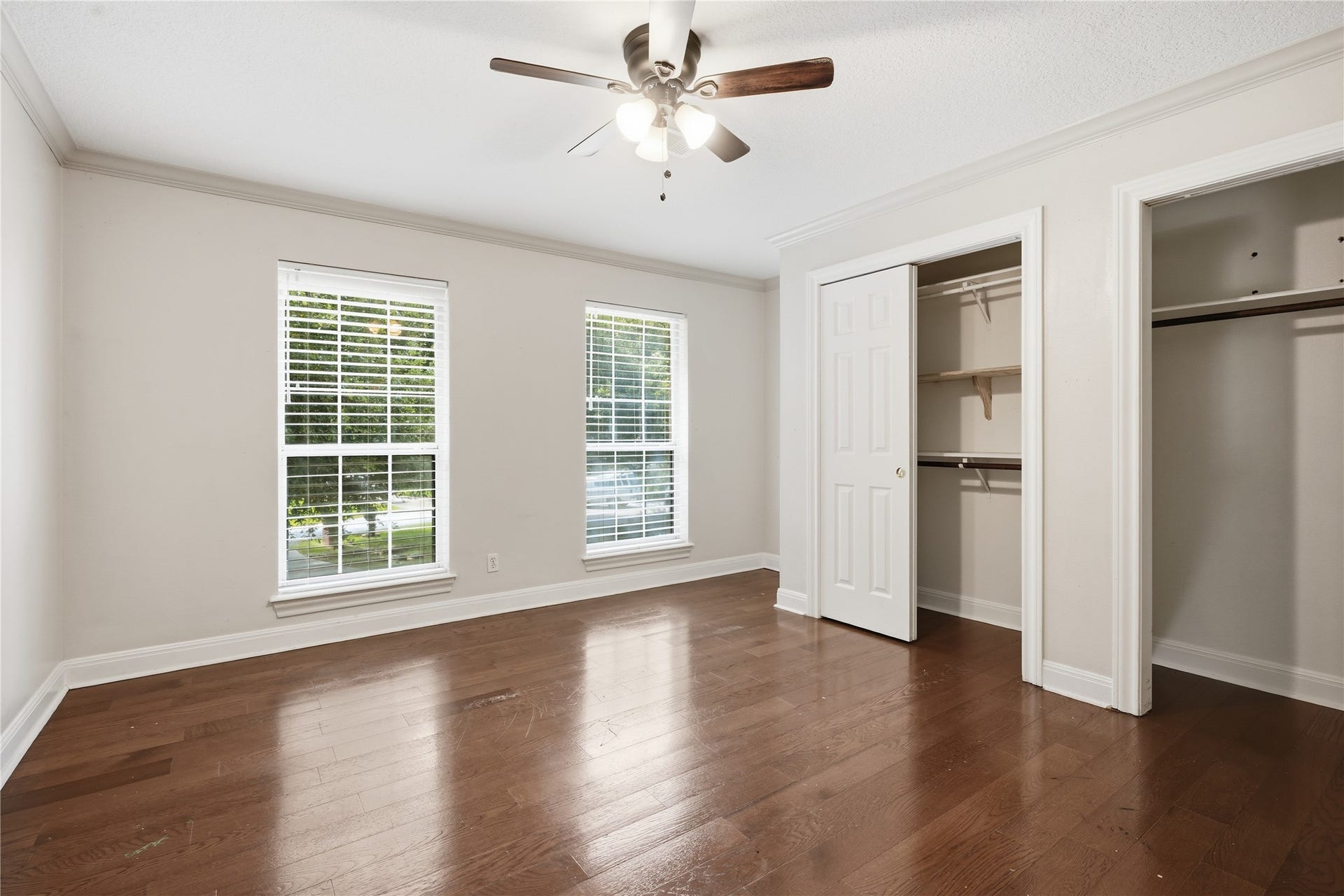 708 Bayou Crest Circle, Dickinson, TX 77539 Bedroom 4
