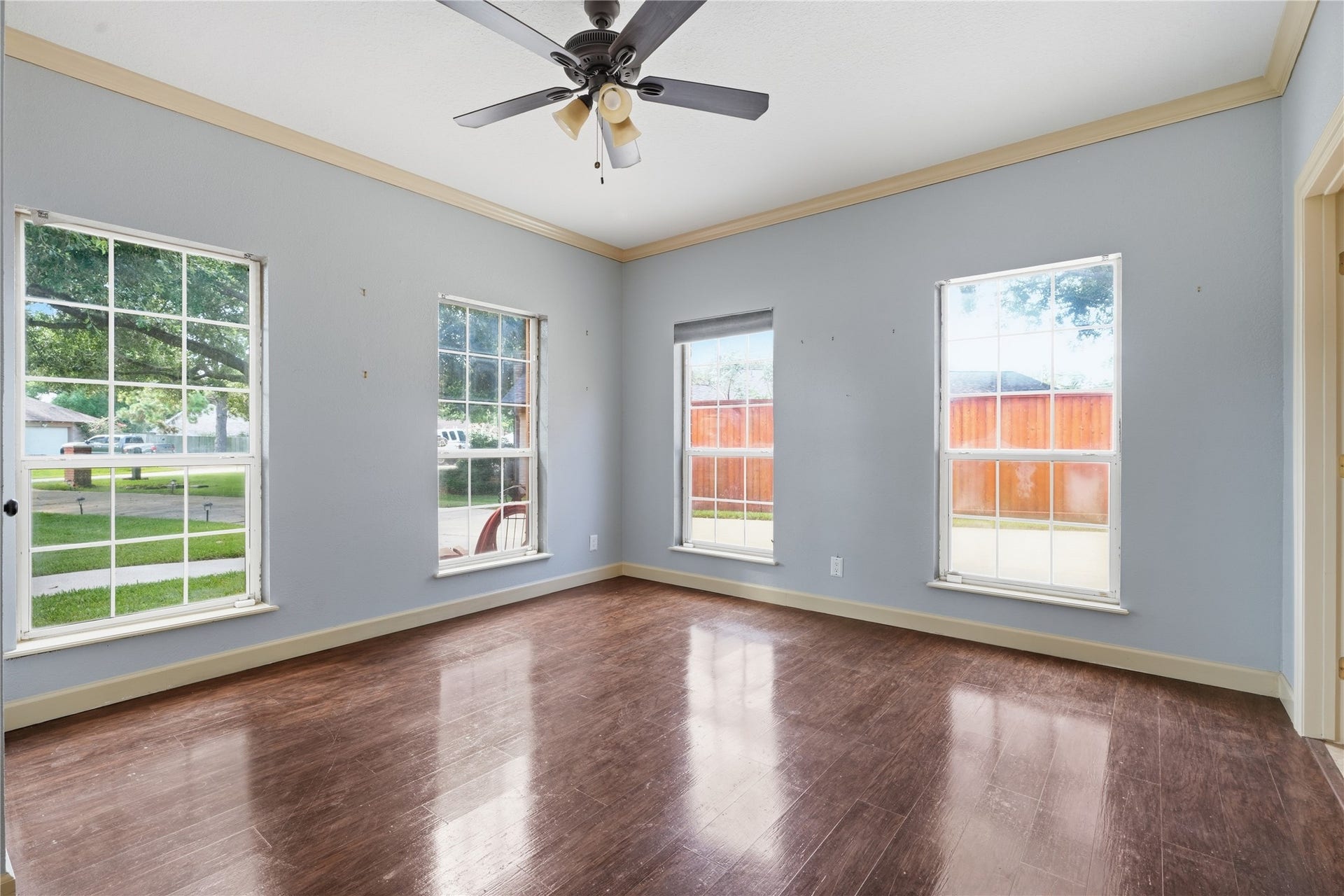 708 Bayou Crest Circle, Dickinson, TX 77539 Bedroom/Study on first floor