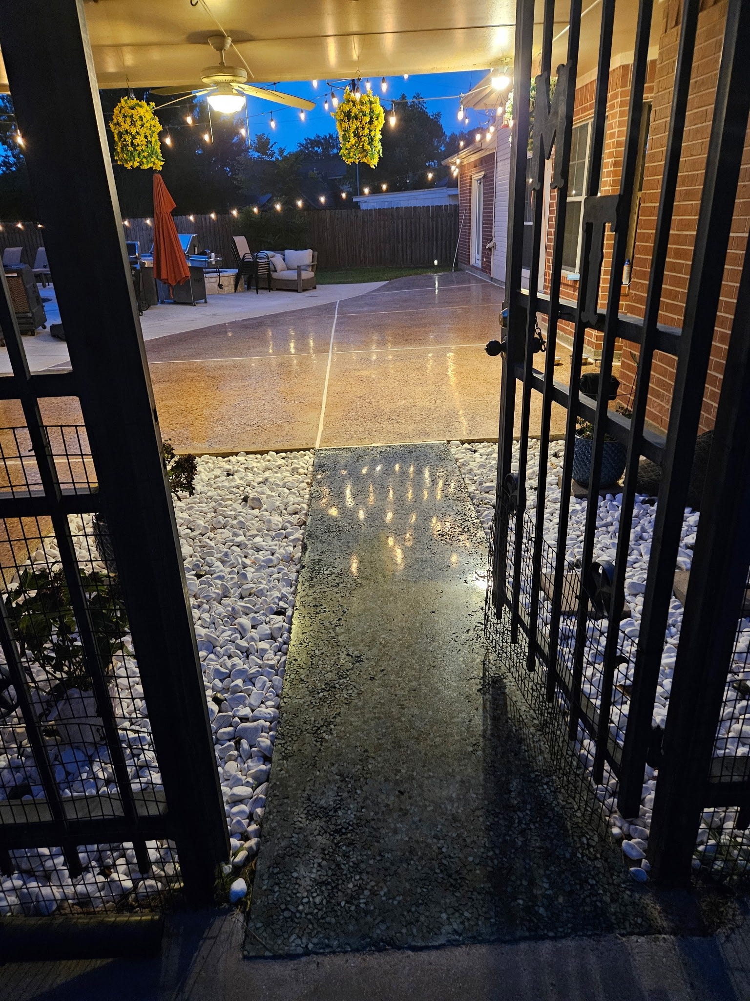 708 Bayou Crest Circle, Dickinson, TX 77539 Gate from driveway