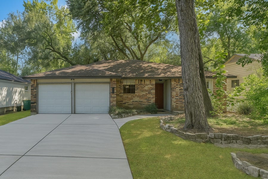 Property photo for 83 Summer Crest Circle, The Woodlands, TX