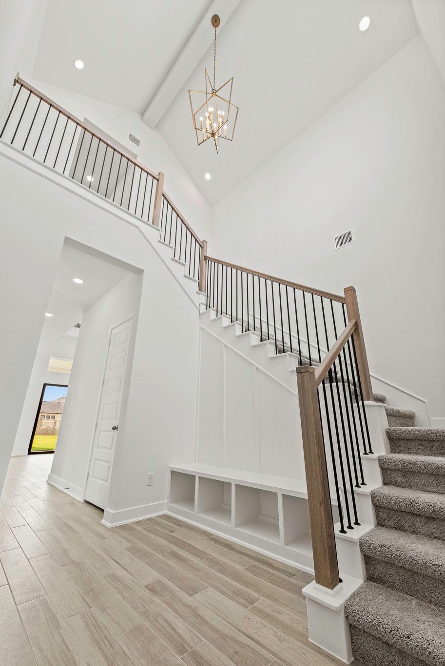 15133 Parasol Place, Conroe, TX 77302 Representative image; features, selections and colors may vary.