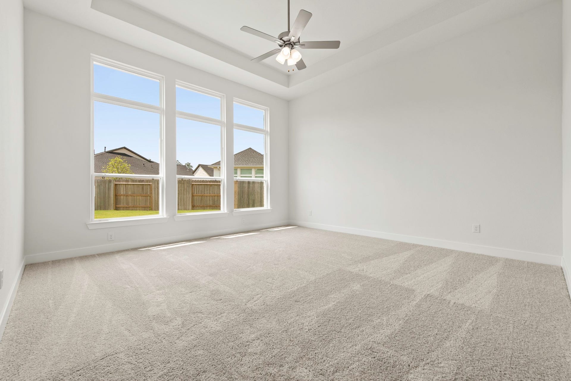 15133 Parasol Place, Conroe, TX 77302 Representative image; features, selections and colors may vary.