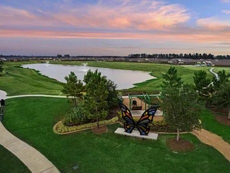 21547 Rolling Streams Drive, New Caney, TX 77357 21547 Rolling Streams Drive, New Caney, TX 77357