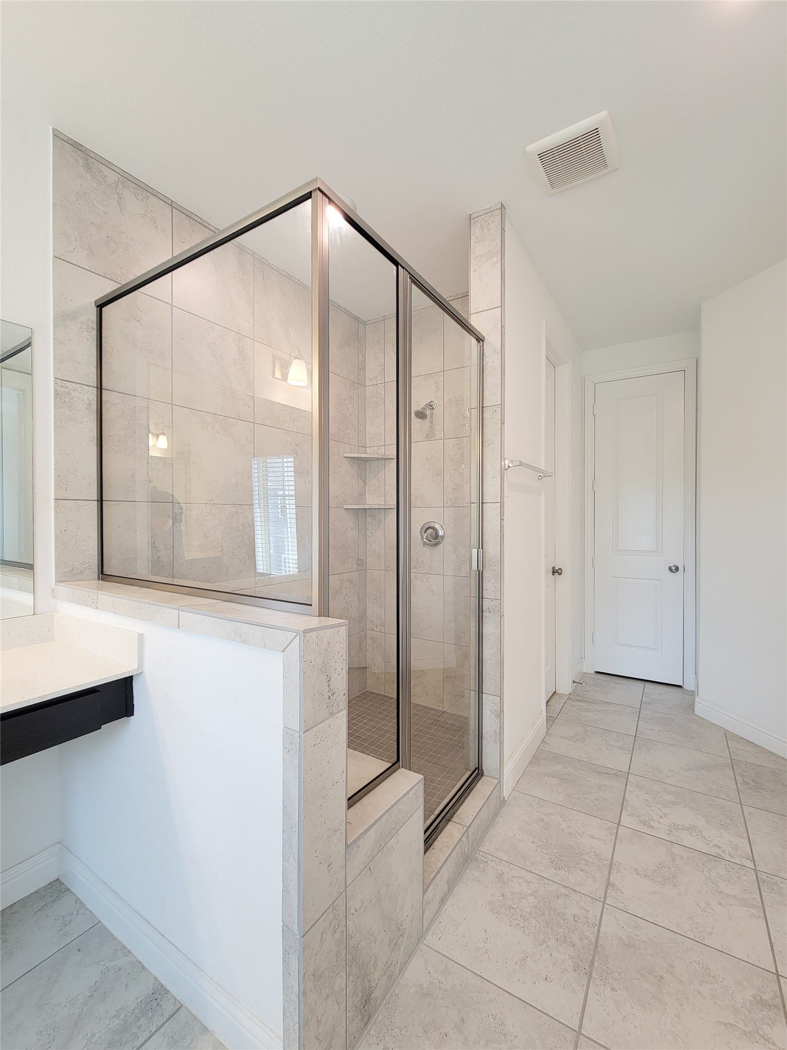 11022 Mikula Drive, Houston, TX 77043 11022 Mikula Drive, Houston, TX 77043