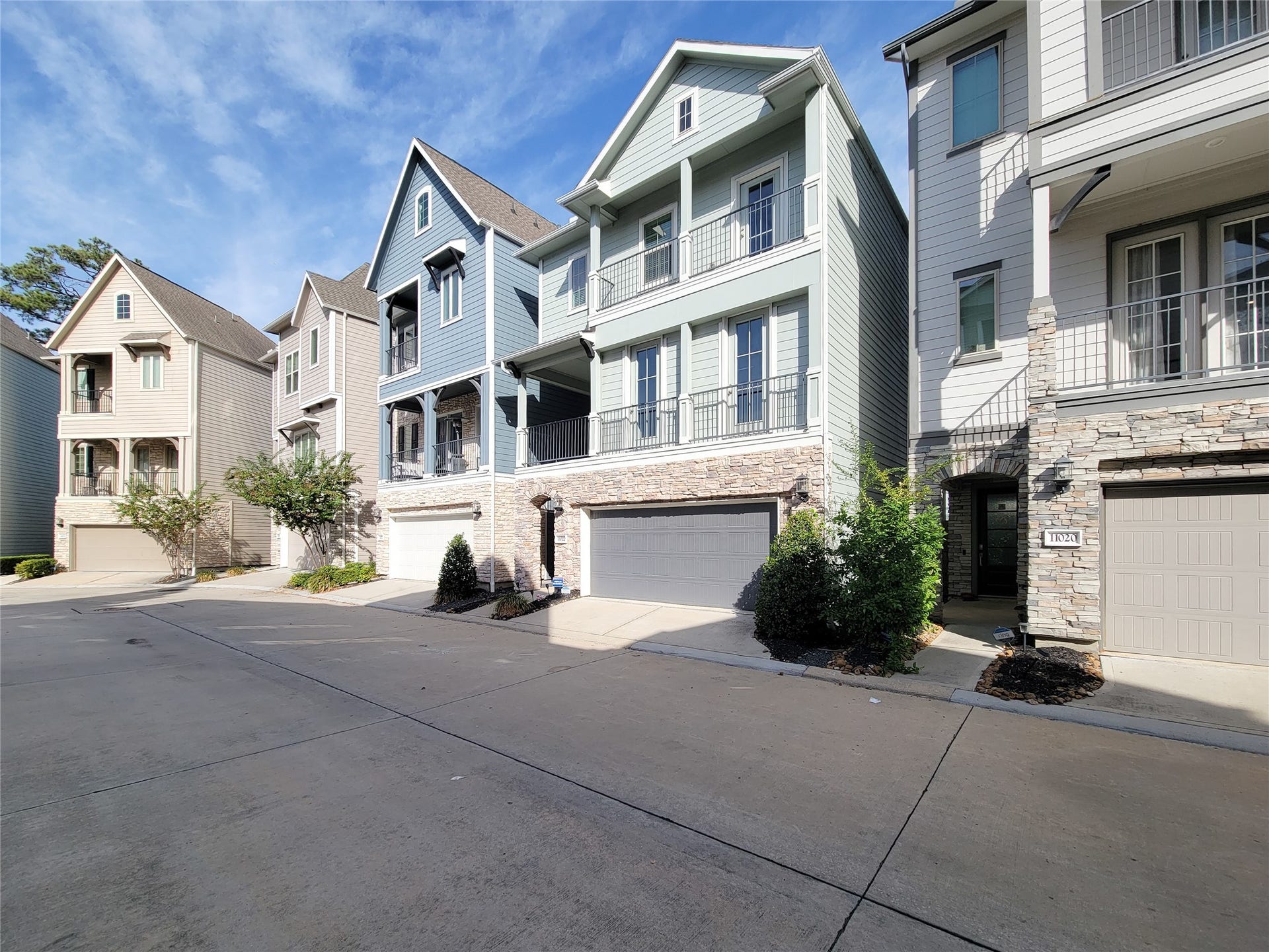 11022 Mikula Drive, Houston, TX 77043 11022 Mikula Drive, Houston, TX 77043