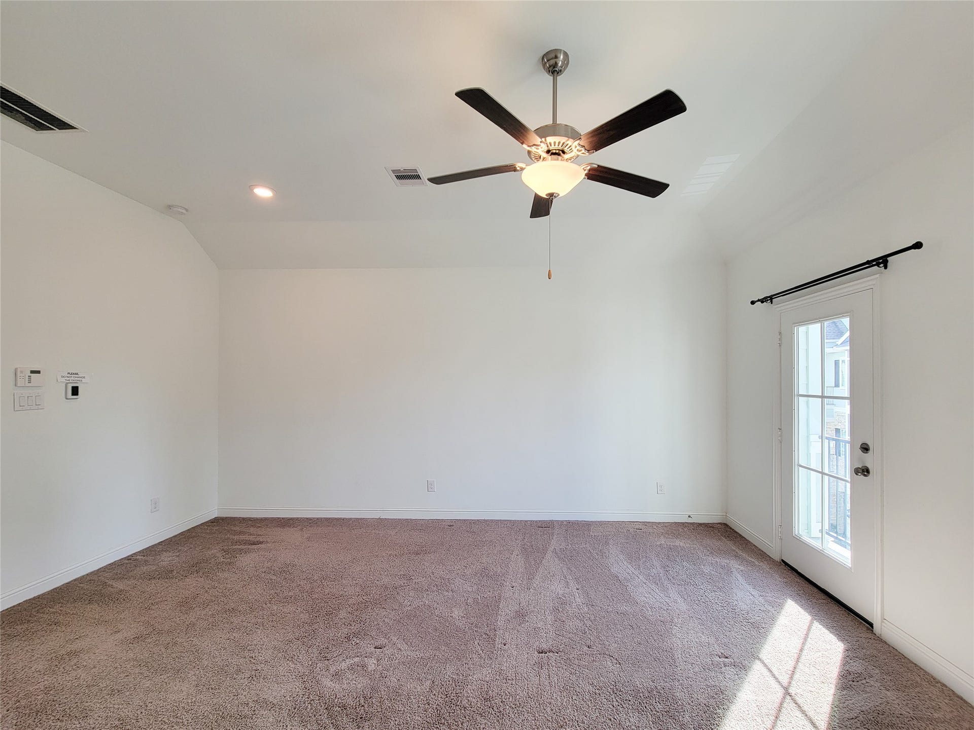 11022 Mikula Drive, Houston, TX 77043 11022 Mikula Drive, Houston, TX 77043