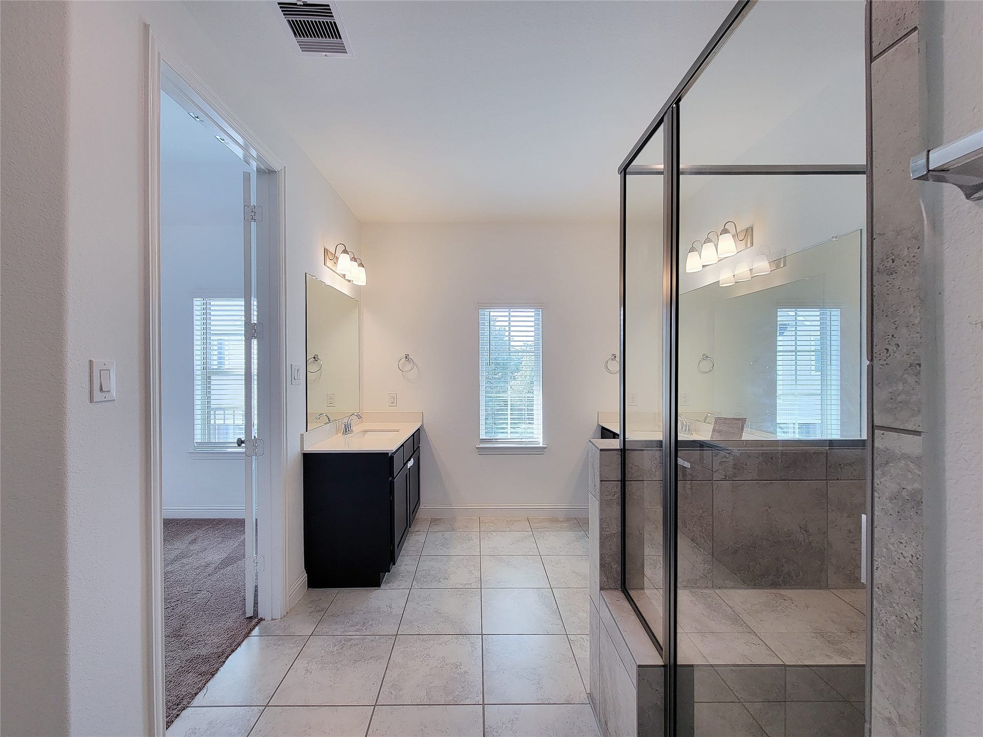 11022 Mikula Drive, Houston, TX 77043 11022 Mikula Drive, Houston, TX 77043